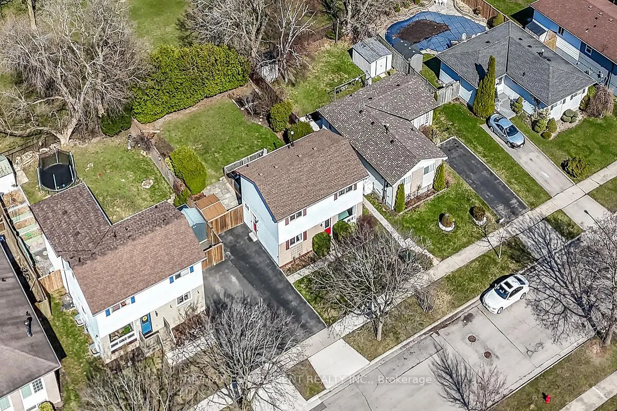 Photo 45 of 9 Mellenby Street, Hamilton, Stoney Creek Mountain — HOMEH