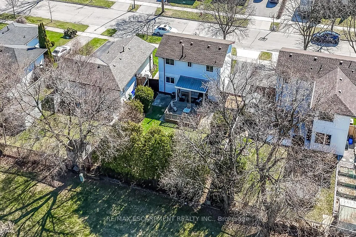 Photo 47 of 9 Mellenby Street, Hamilton, Stoney Creek Mountain — HOMEH