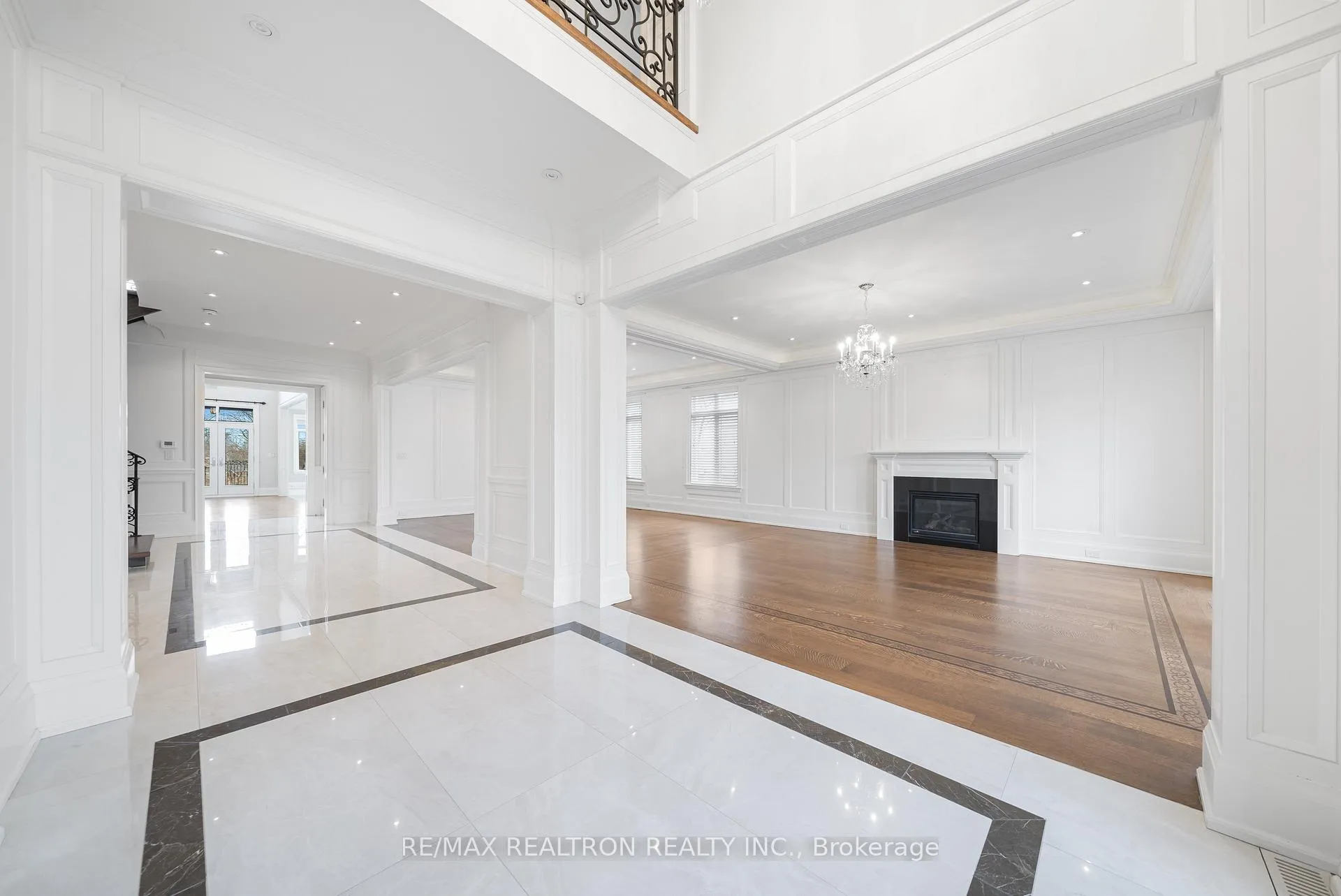 Photo 16 of 9 Thornbank Road, Vaughan, Uplands — HOMEH