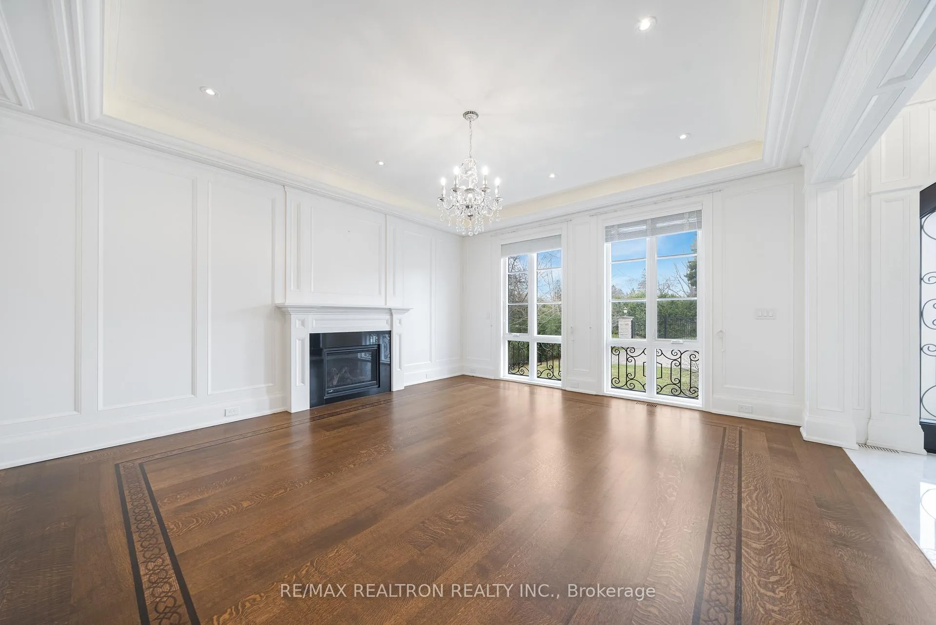 Photo 18 of 9 Thornbank Road, Vaughan, Uplands — HOMEH