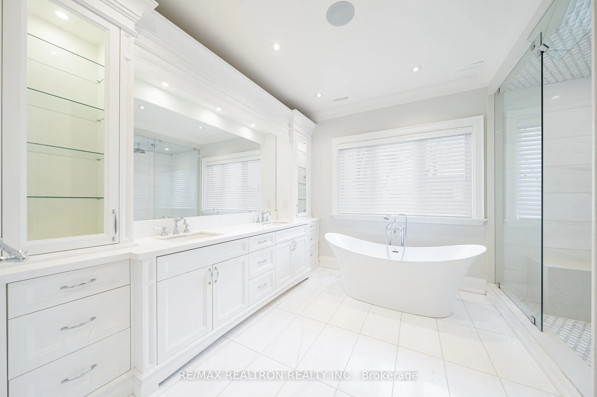 Photo 48 of 9 Thornbank Road, Vaughan, Uplands — HOMEH