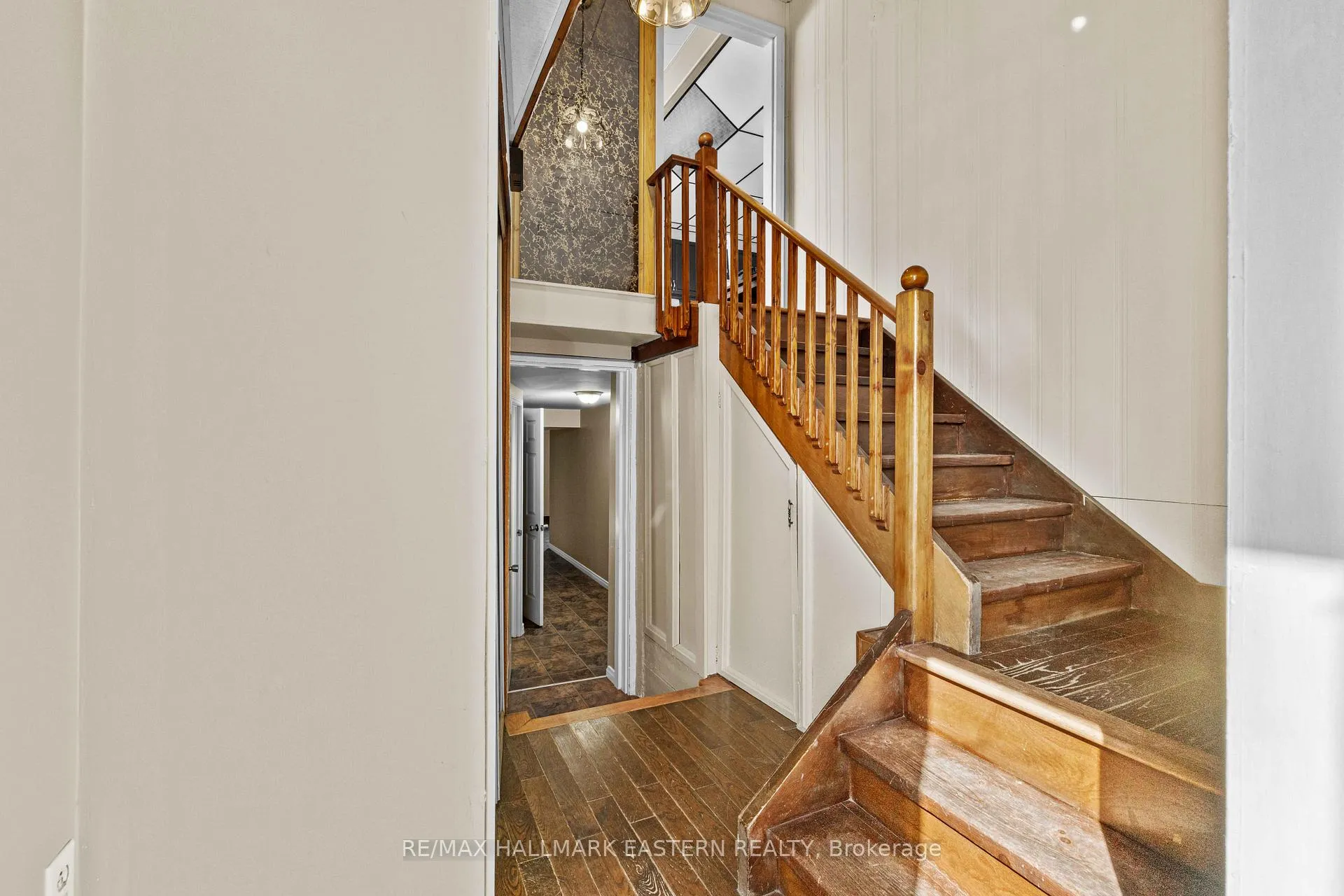 Photo 19 of 700 Golf Course Road, Douro-Dummer — HOMEH