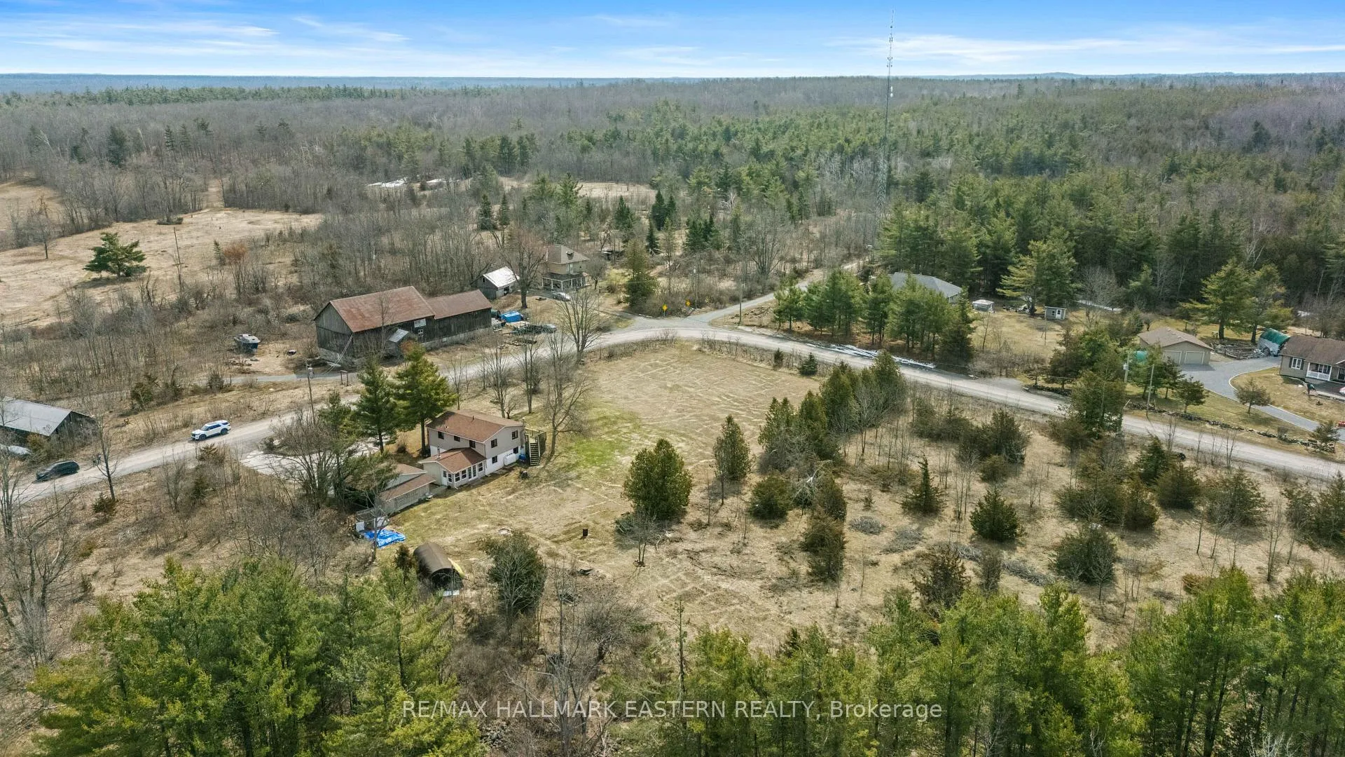 Photo 30 of 700 Golf Course Road, Douro-Dummer — HOMEH