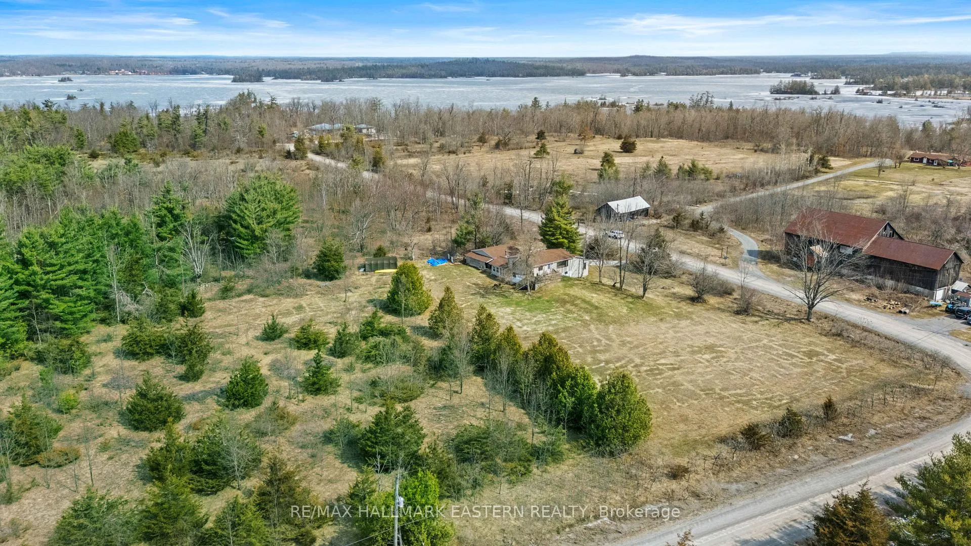 Photo 31 of 700 Golf Course Road, Douro-Dummer — HOMEH