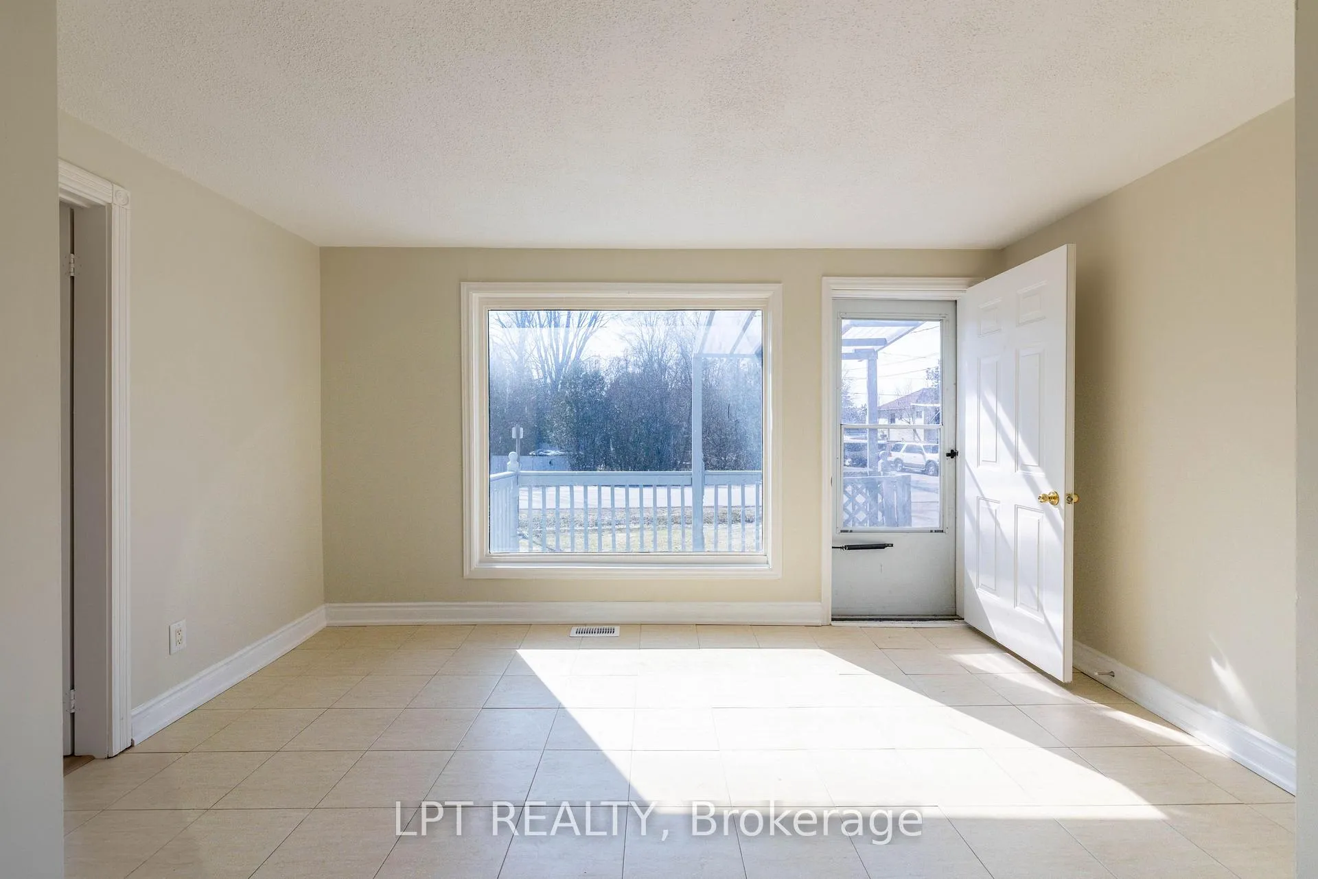 Photo 6 of 21 Hadden Road, Georgina, Virginia — HOMEH