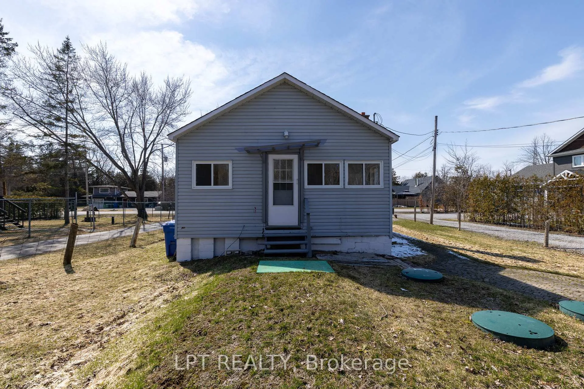 Photo 20 of 21 Hadden Road, Georgina, Virginia — HOMEH