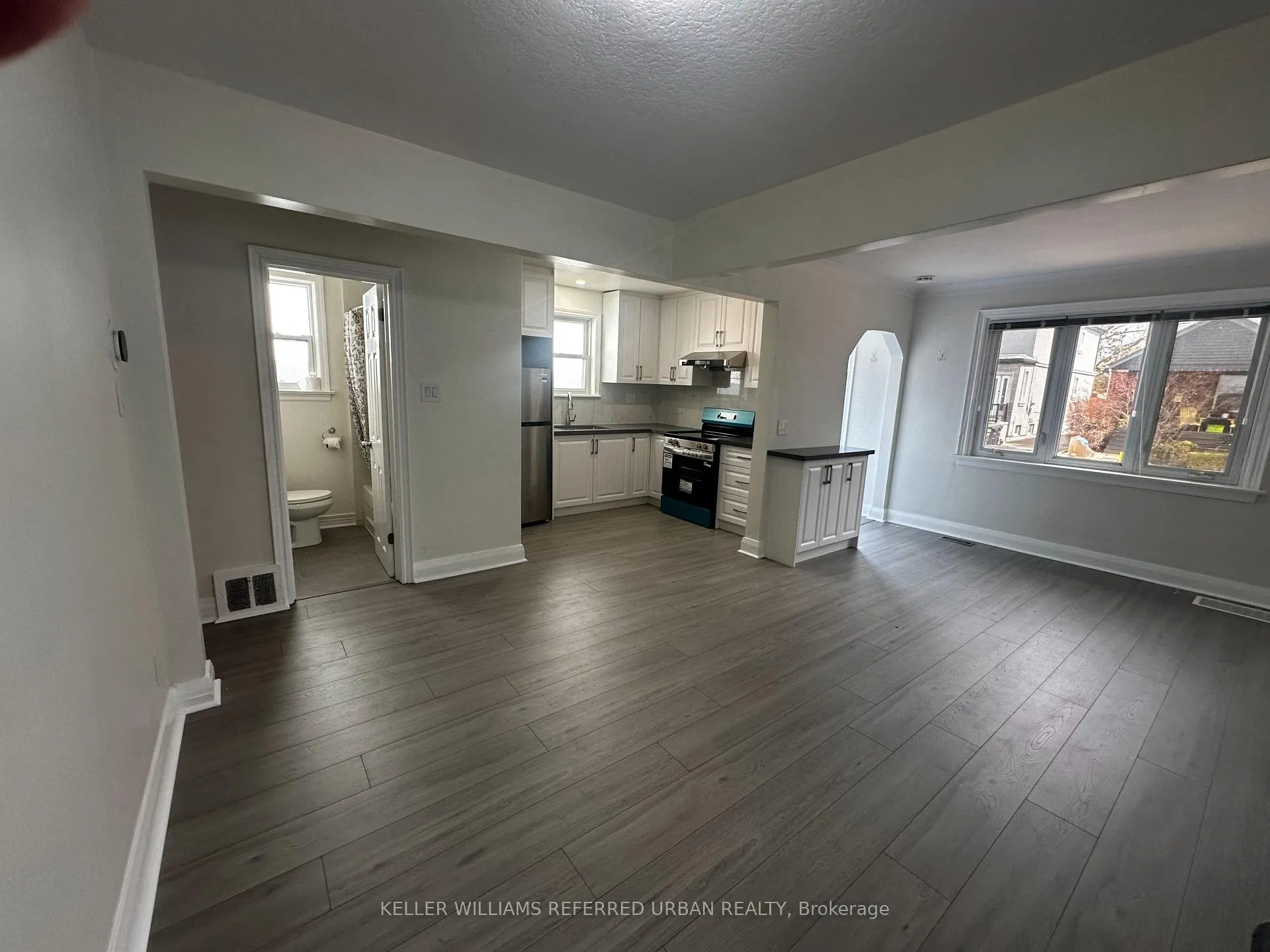 Photo 18 of 202 Cedarvale Avenue, Toronto, Woodbine-Lumsden — HOMEH