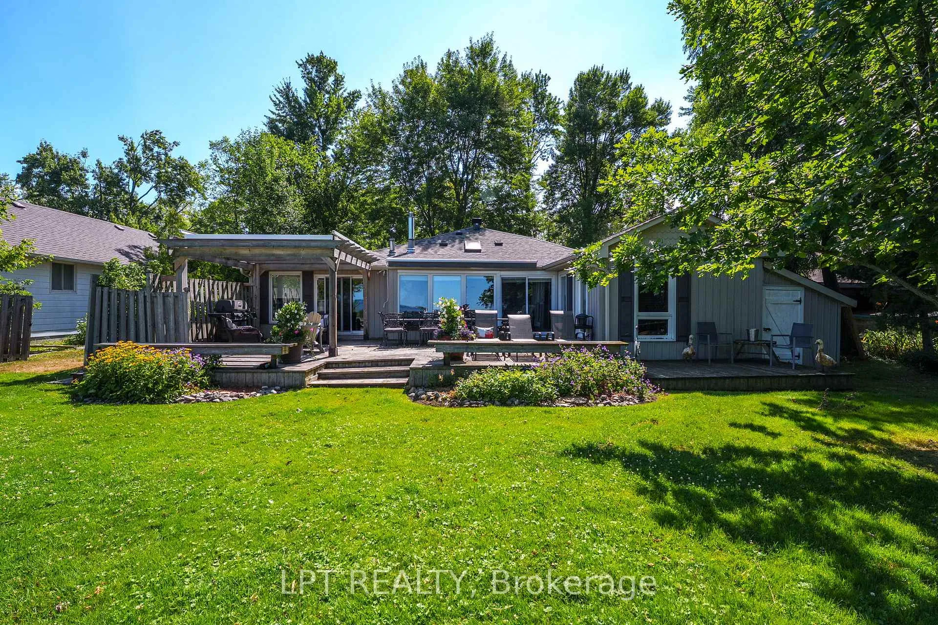 Photo 39 of 76 Mcrae Beach Road, Georgina, Virginia — HOMEH