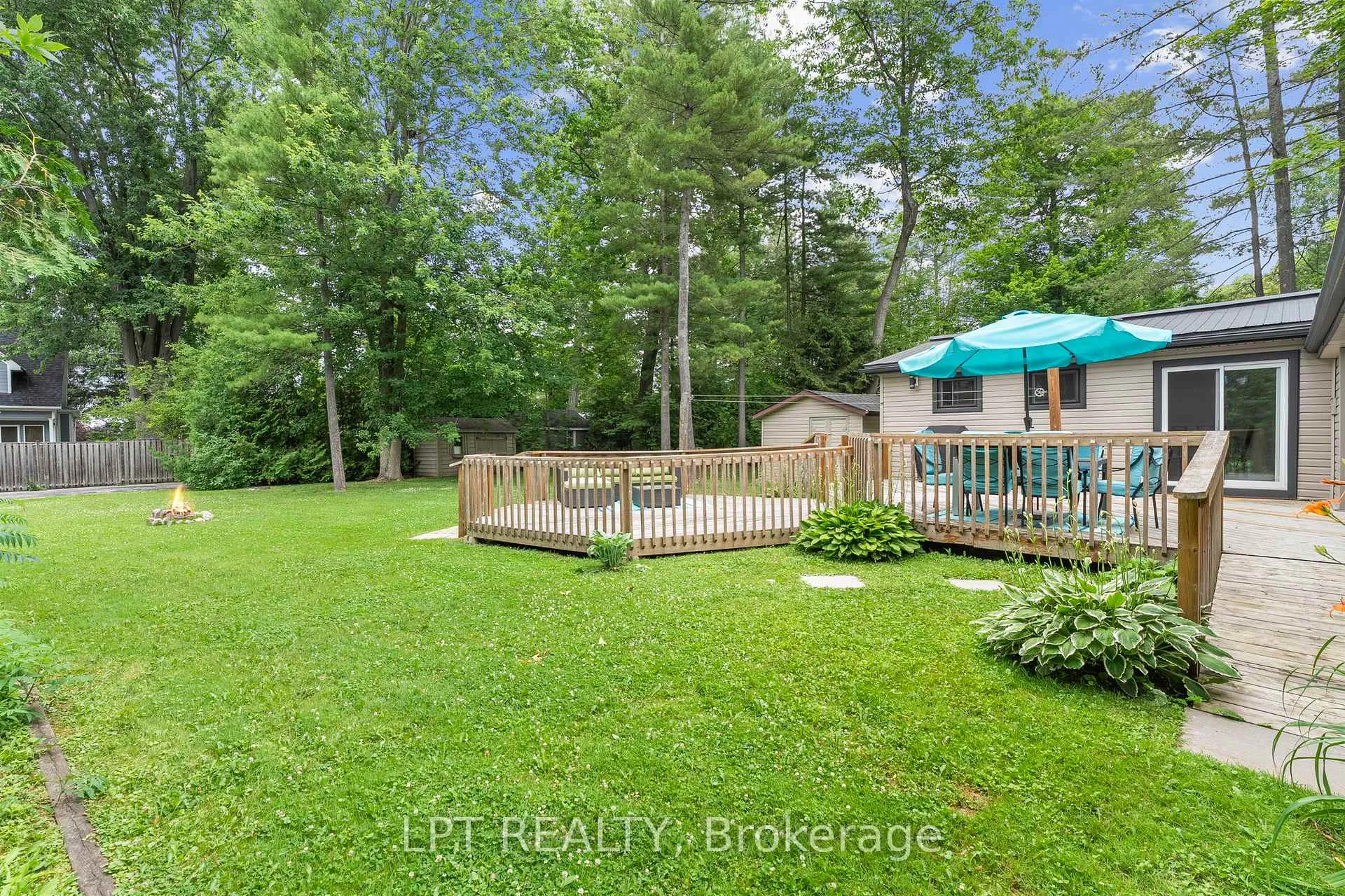 Photo 38 of 10 Maplewood Lane, Georgina, Sutton & Jackson's Point — HOMEH
