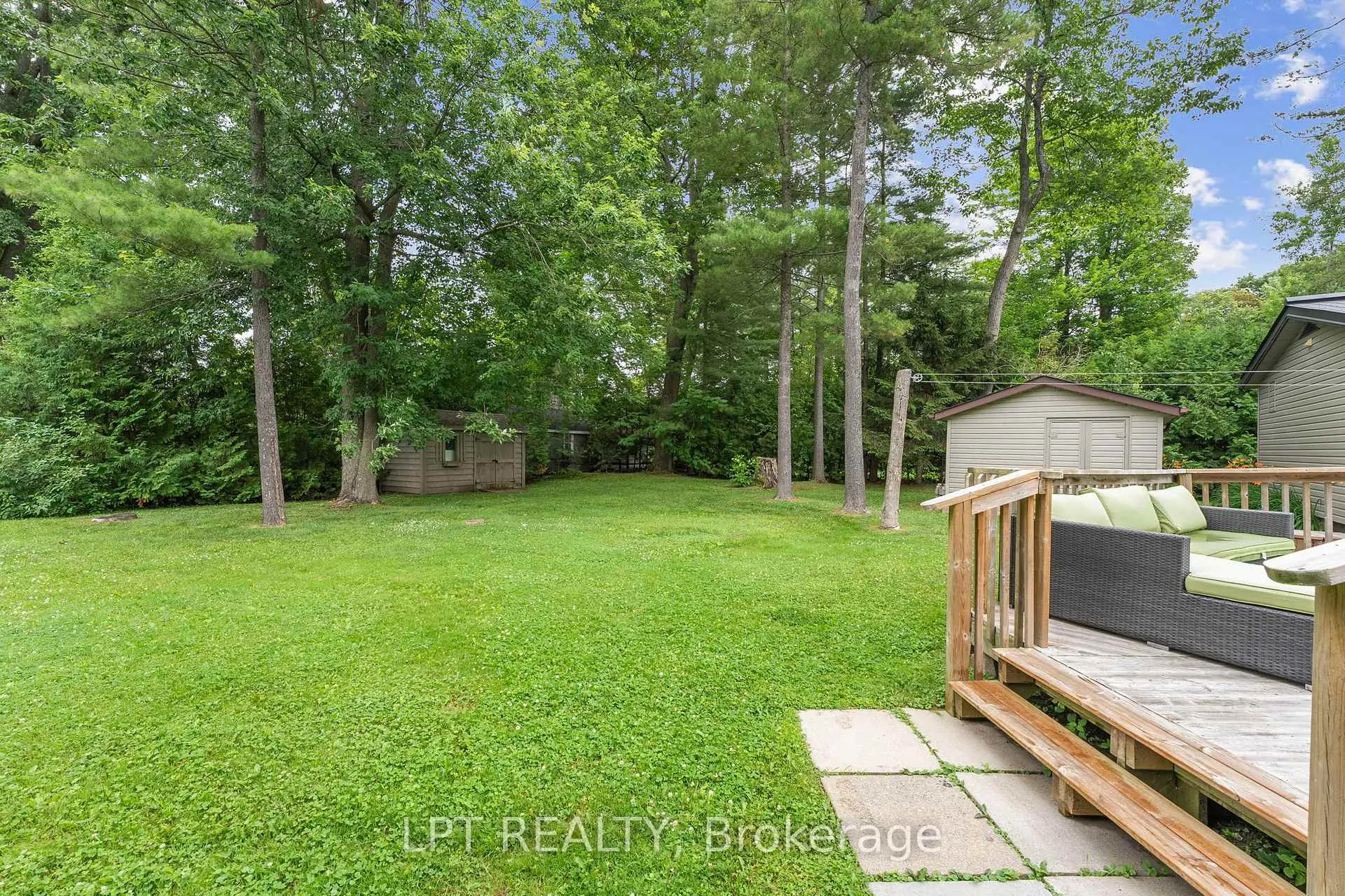 Photo 39 of 10 Maplewood Lane, Georgina, Sutton & Jackson's Point — HOMEH