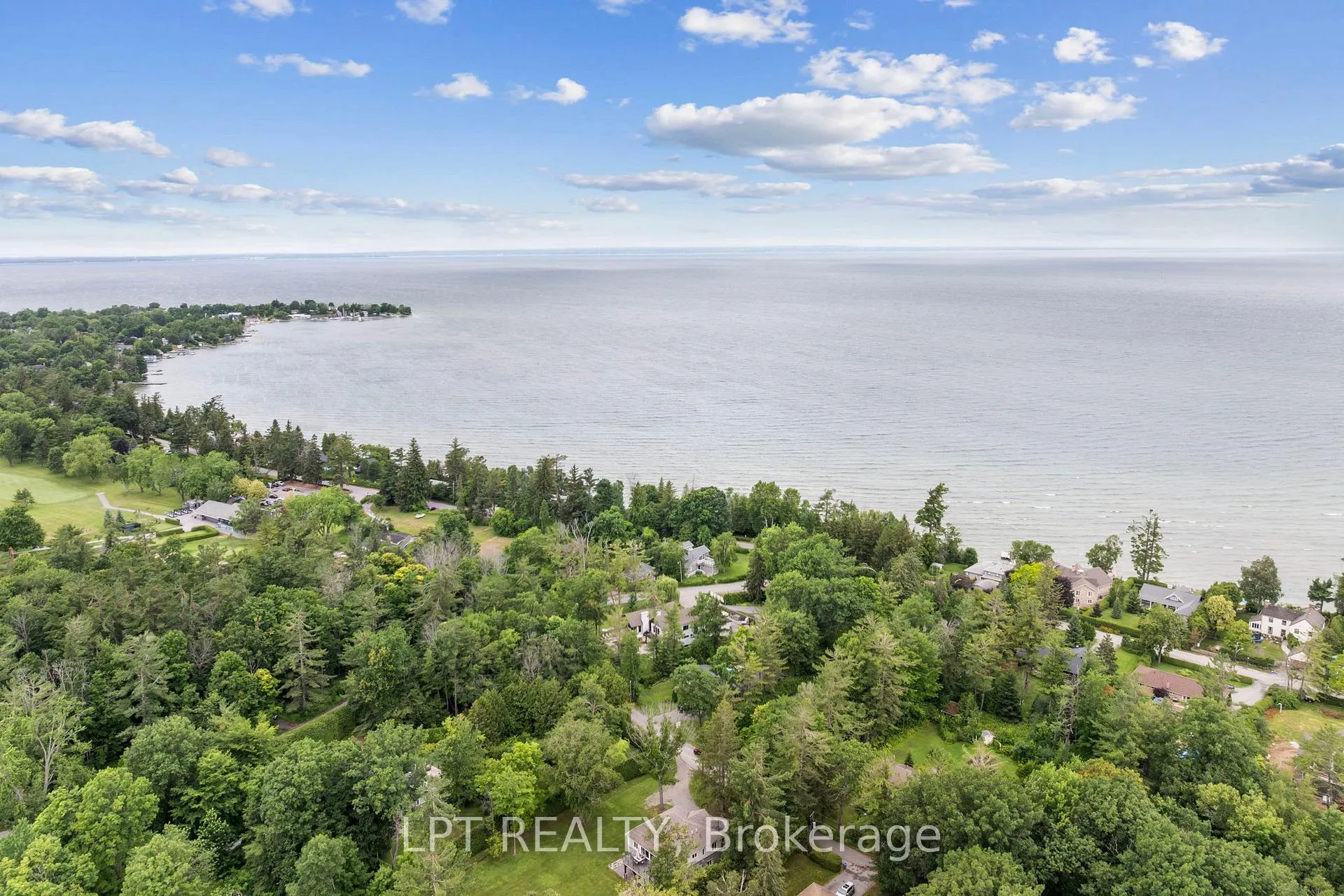 Photo 45 of 10 Maplewood Lane, Georgina, Sutton & Jackson's Point — HOMEH