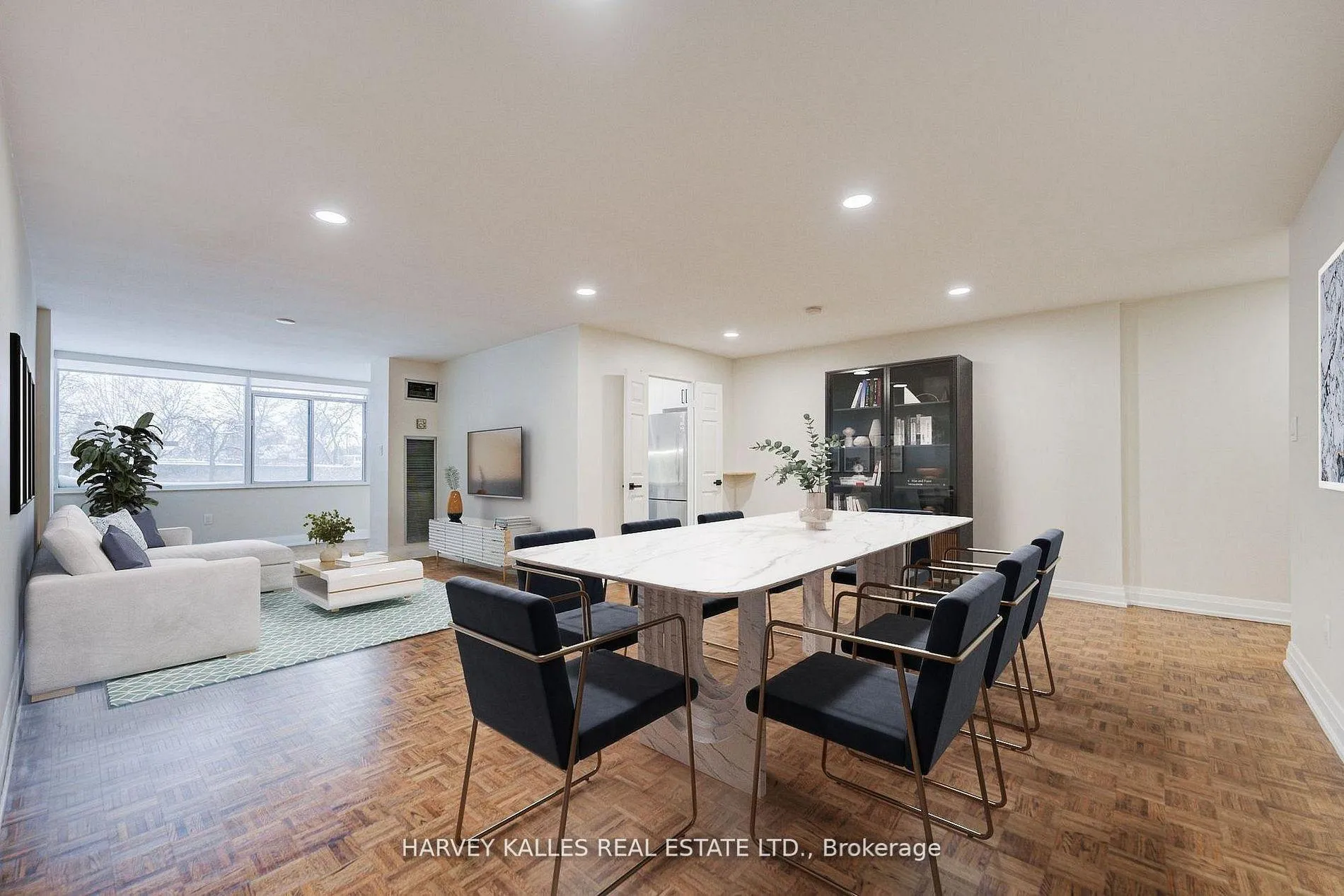 Photo 9 of Unit 109, 3000 Bathurst Street, Toronto, Englemount-Lawrence — HOMEH