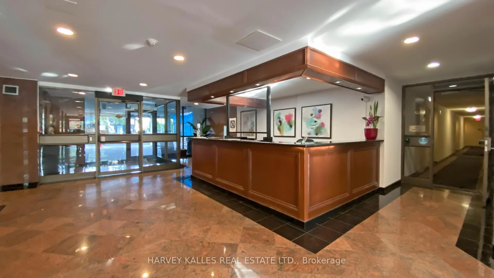 Photo 33 of Unit 109, 3000 Bathurst Street, Toronto, Englemount-Lawrence — HOMEH