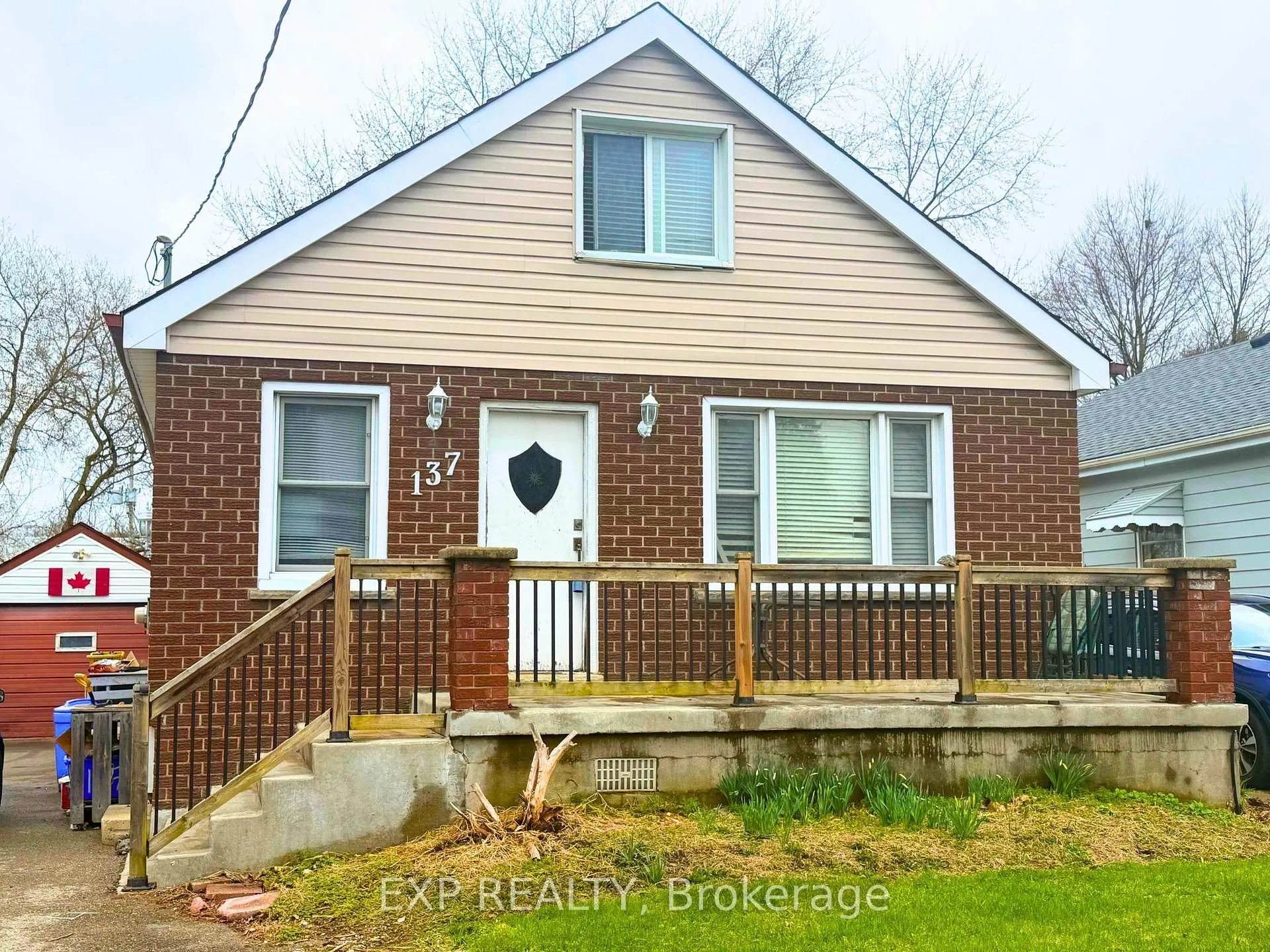 Front of 137 Hale Street