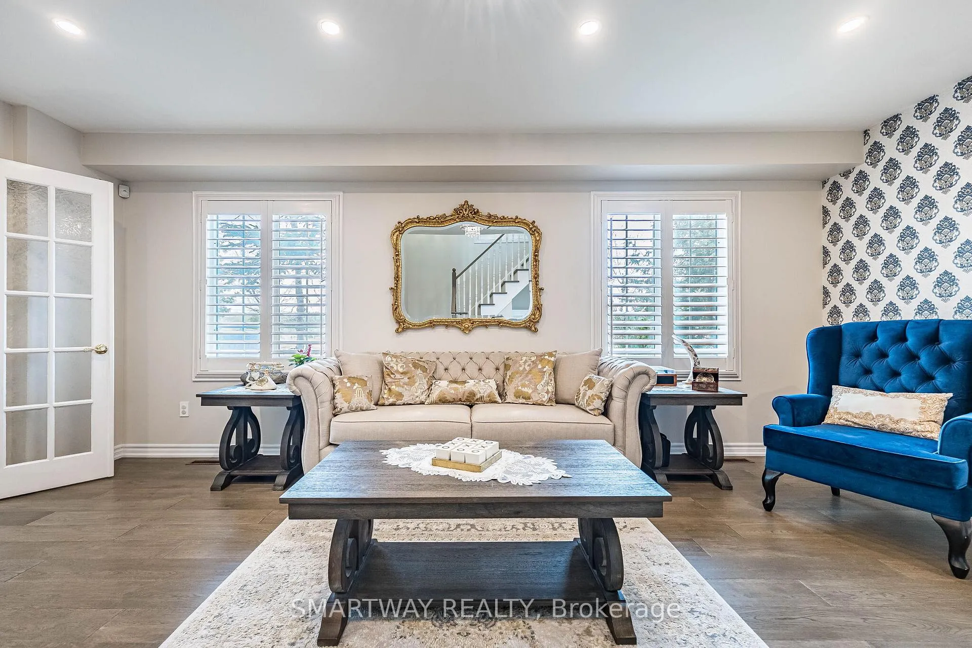 Photo 8 of 41 Ronan Crescent, Vaughan, Sonoma Heights — HOMEH