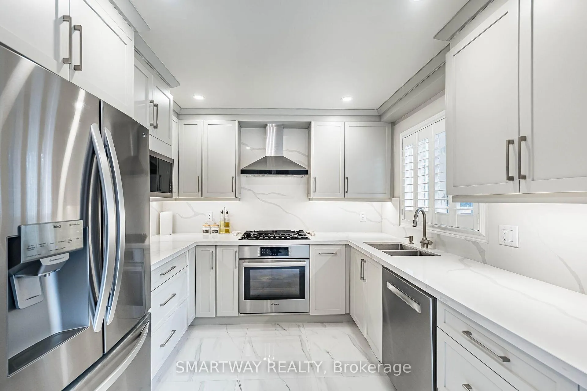 Photo 16 of 41 Ronan Crescent, Vaughan, Sonoma Heights — HOMEH