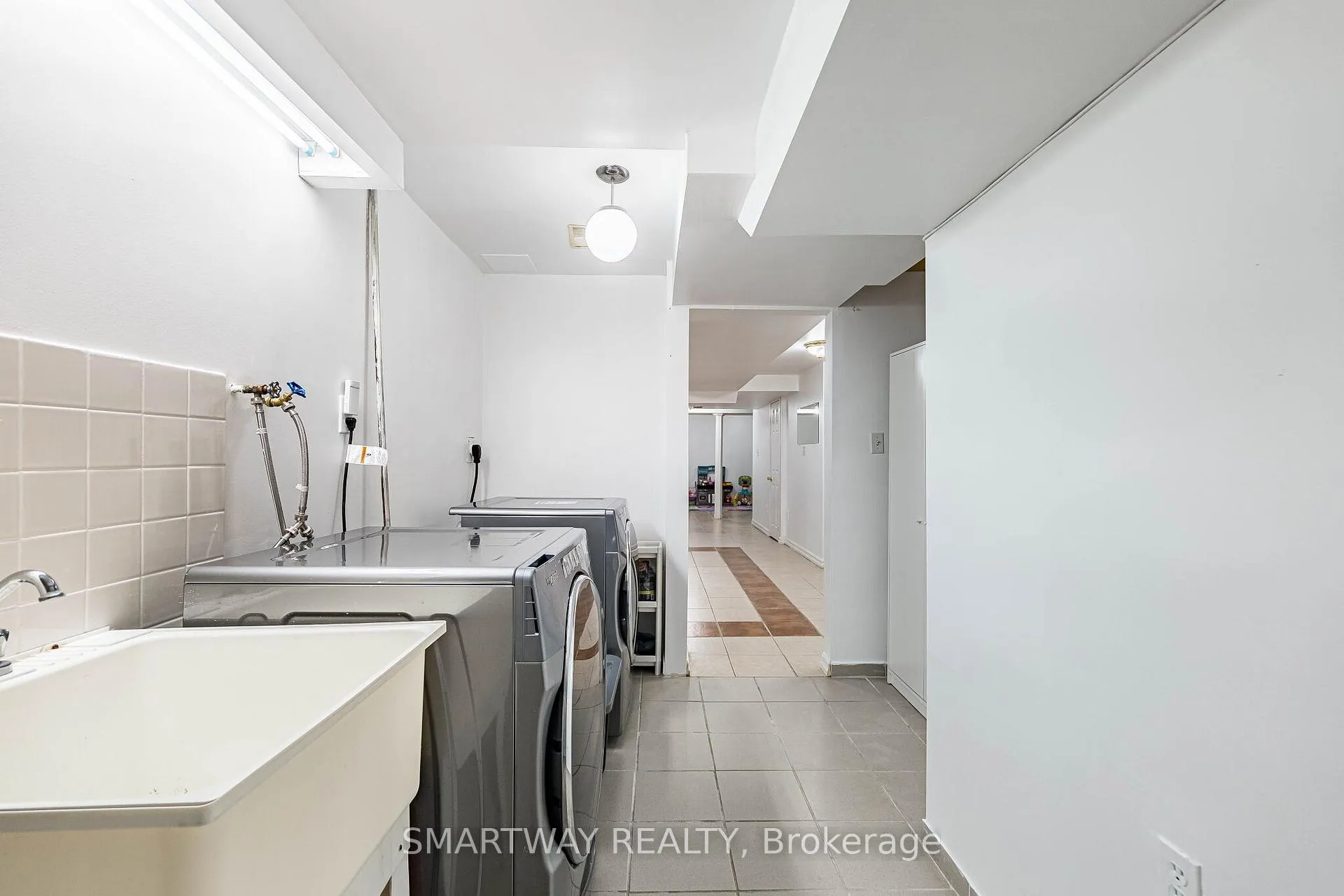 Photo 45 of 41 Ronan Crescent, Vaughan, Sonoma Heights — HOMEH