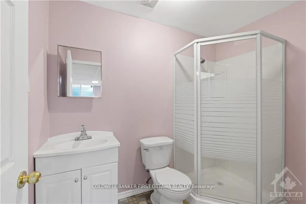 Photo 28 of 157 Annapolis Circle, Ottawa, Hunt Club — HOMEH