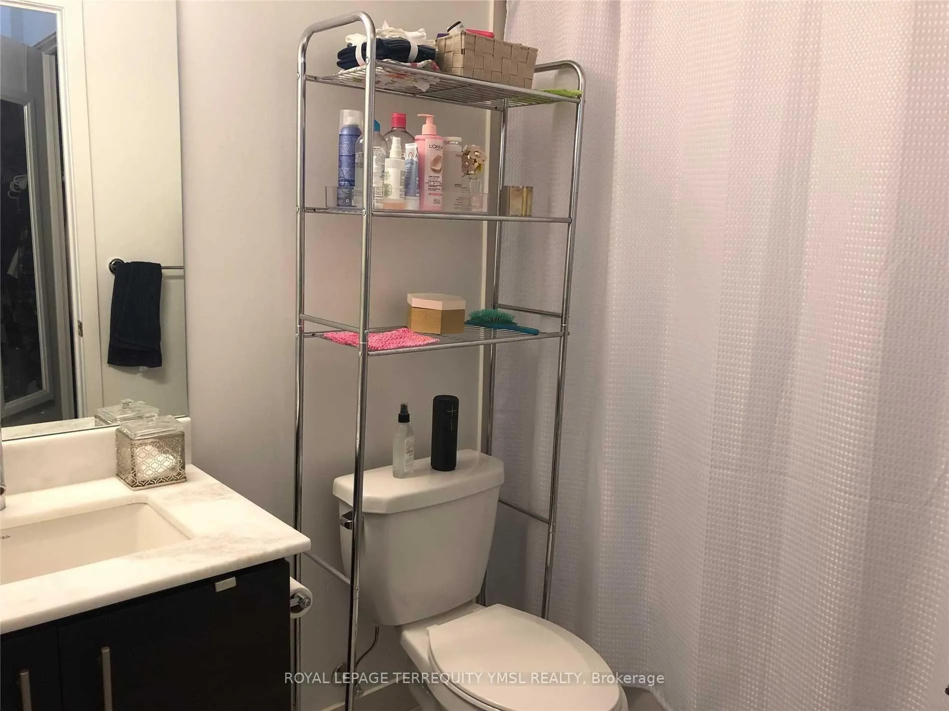 Photo 14 of Unit 411, 58 Orchard View Boulevard, Toronto, Yonge-Eglinton — HOMEH