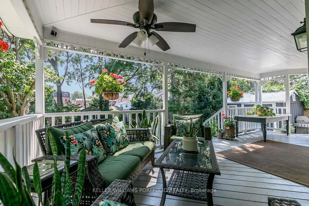 Photo 32 of 27 Catherine Avenue, Aurora, Aurora Village — HOMEH