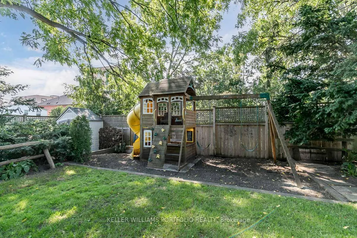 Photo 37 of 27 Catherine Avenue, Aurora, Aurora Village — HOMEH