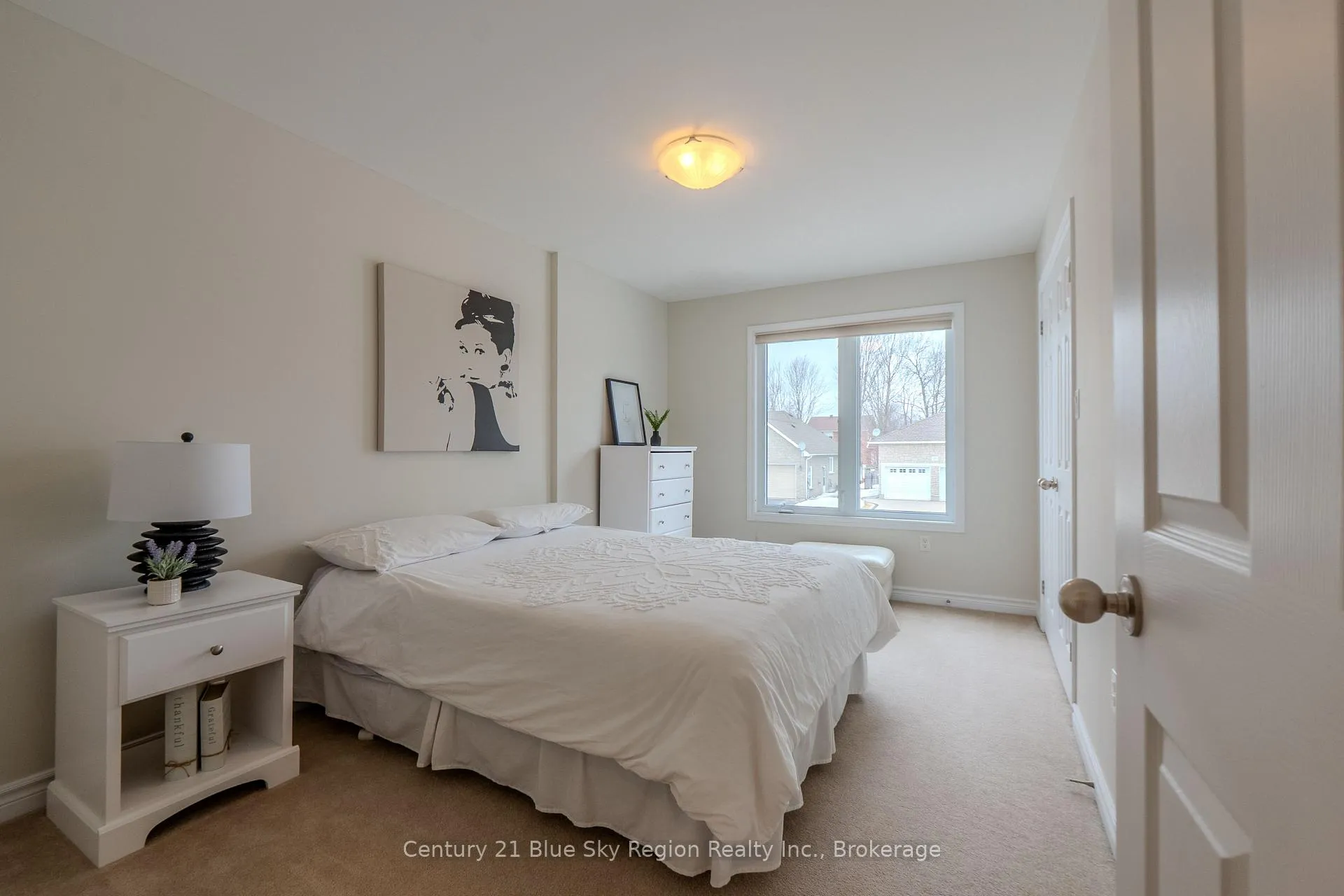 Photo 36 of 31 Vermont Crescent, North Bay, Airport — HOMEH