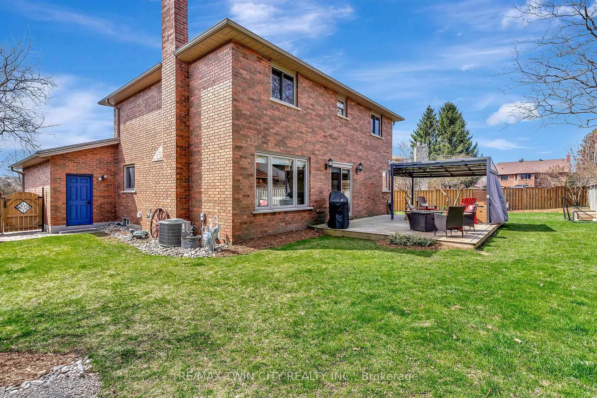 Photo 41 of 14 McCrimmon Court, Hamilton, Ancaster — HOMEH