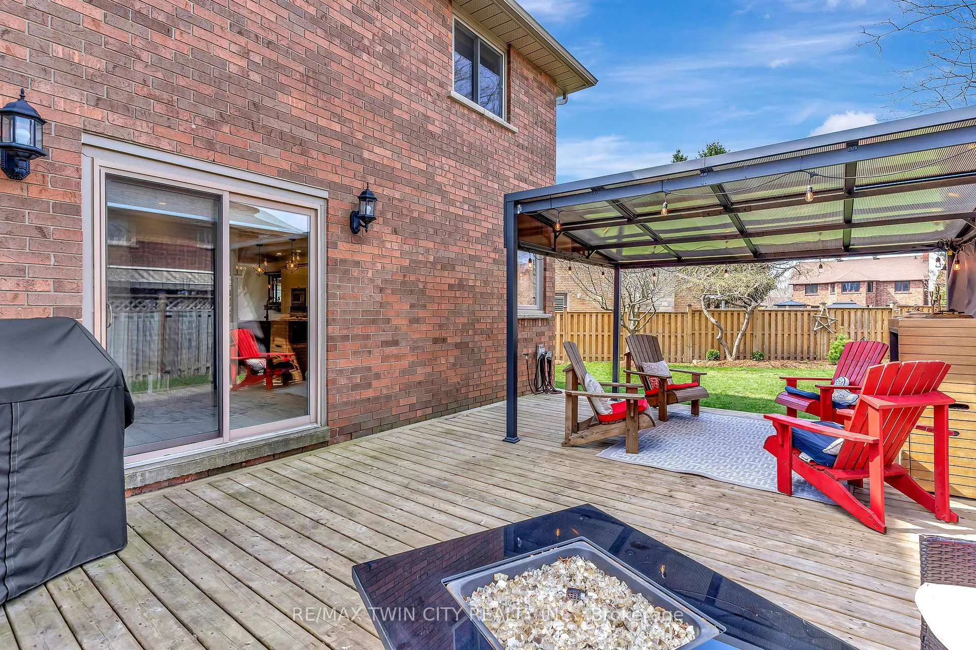 Photo 42 of 14 McCrimmon Court, Hamilton, Ancaster — HOMEH