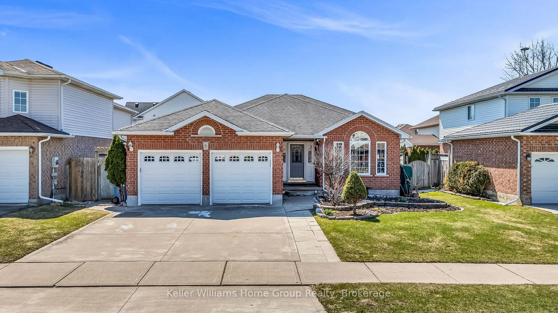 Photo 1 of 6 Gibbs Crescent, Guelph, Clairfields/Hanlon Business Park — HOMEH