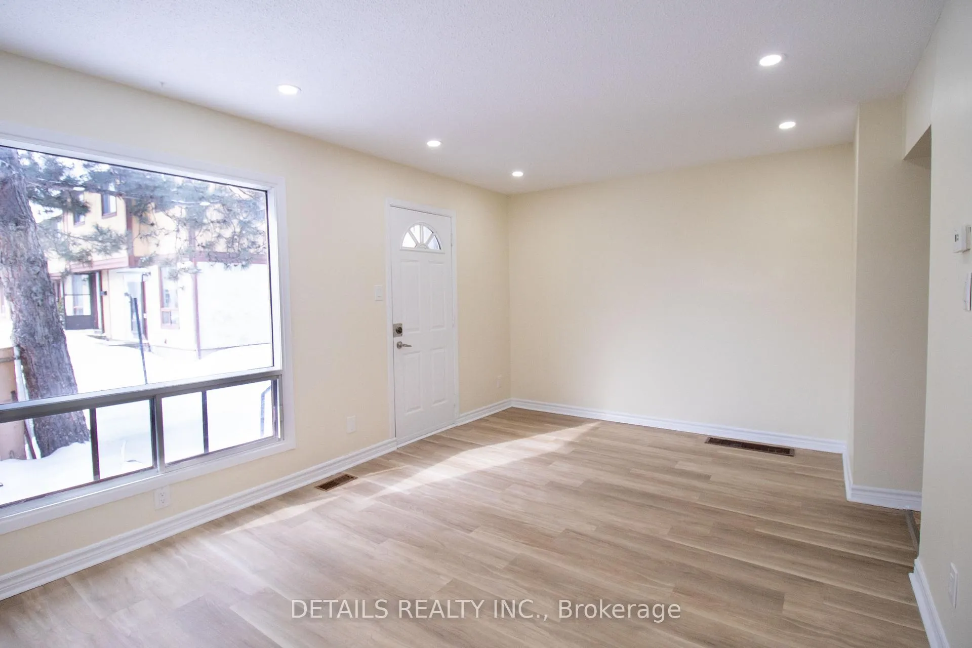 Photo 9 of Unit 48, 1339 Belgate Way, Ottawa, Cyrville — HOMEH