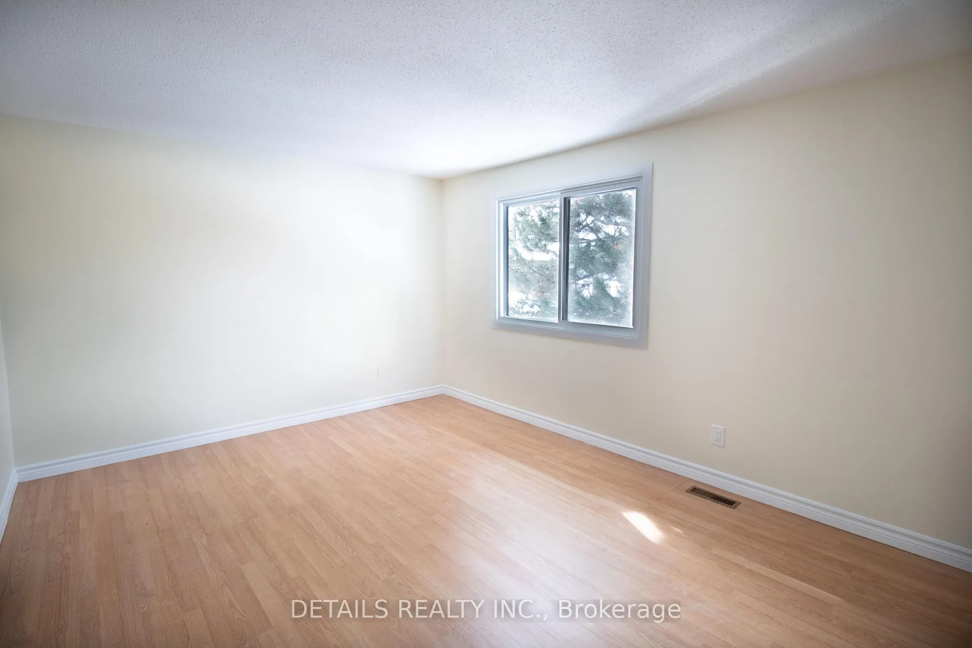 Photo 12 of Unit 48, 1339 Belgate Way, Ottawa, Cyrville — HOMEH