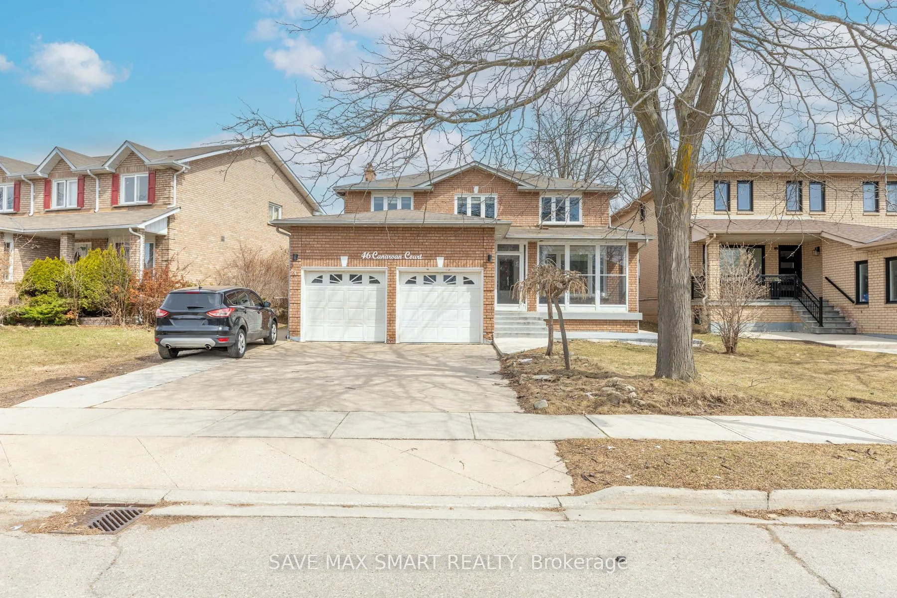 Photo 2 of 46 Canarvan Court, Brampton, Fletcher's Creek South — HOMEH