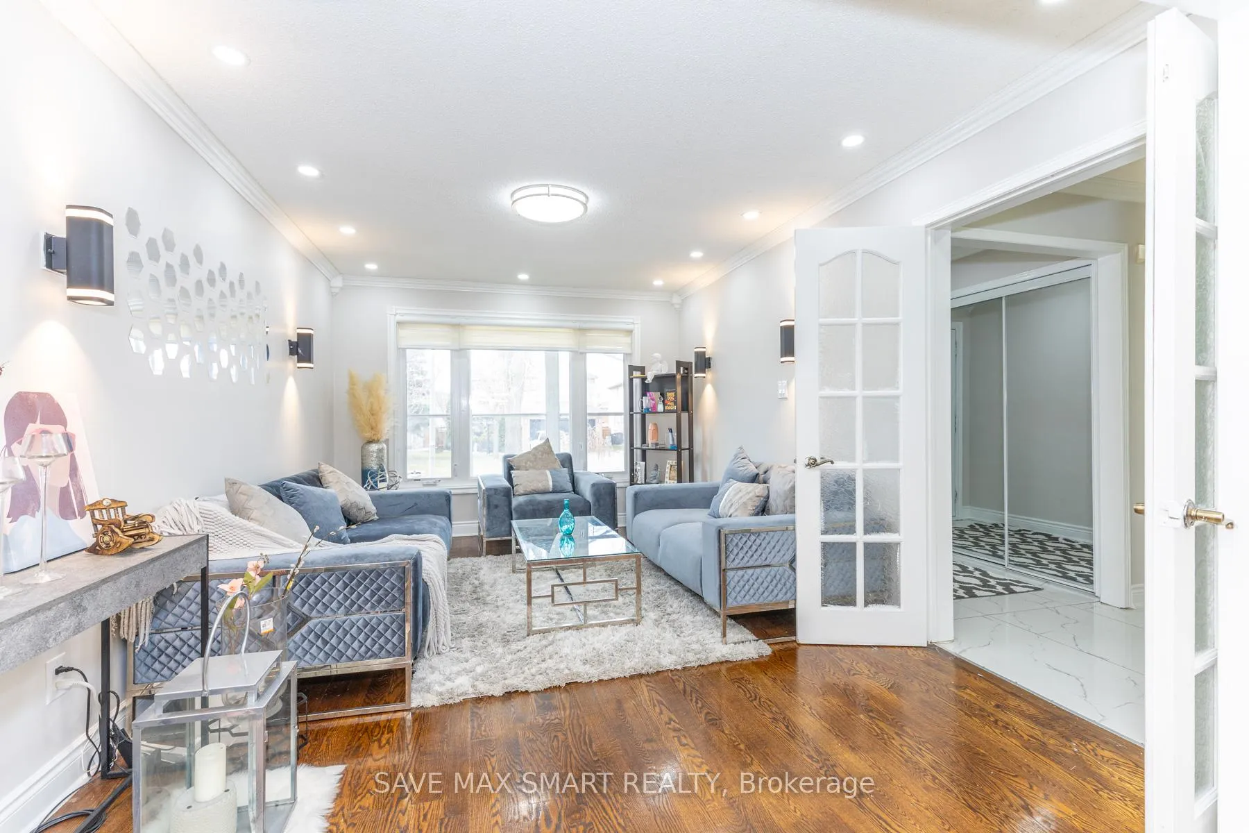Photo 8 of 46 Canarvan Court, Brampton, Fletcher's Creek South — HOMEH