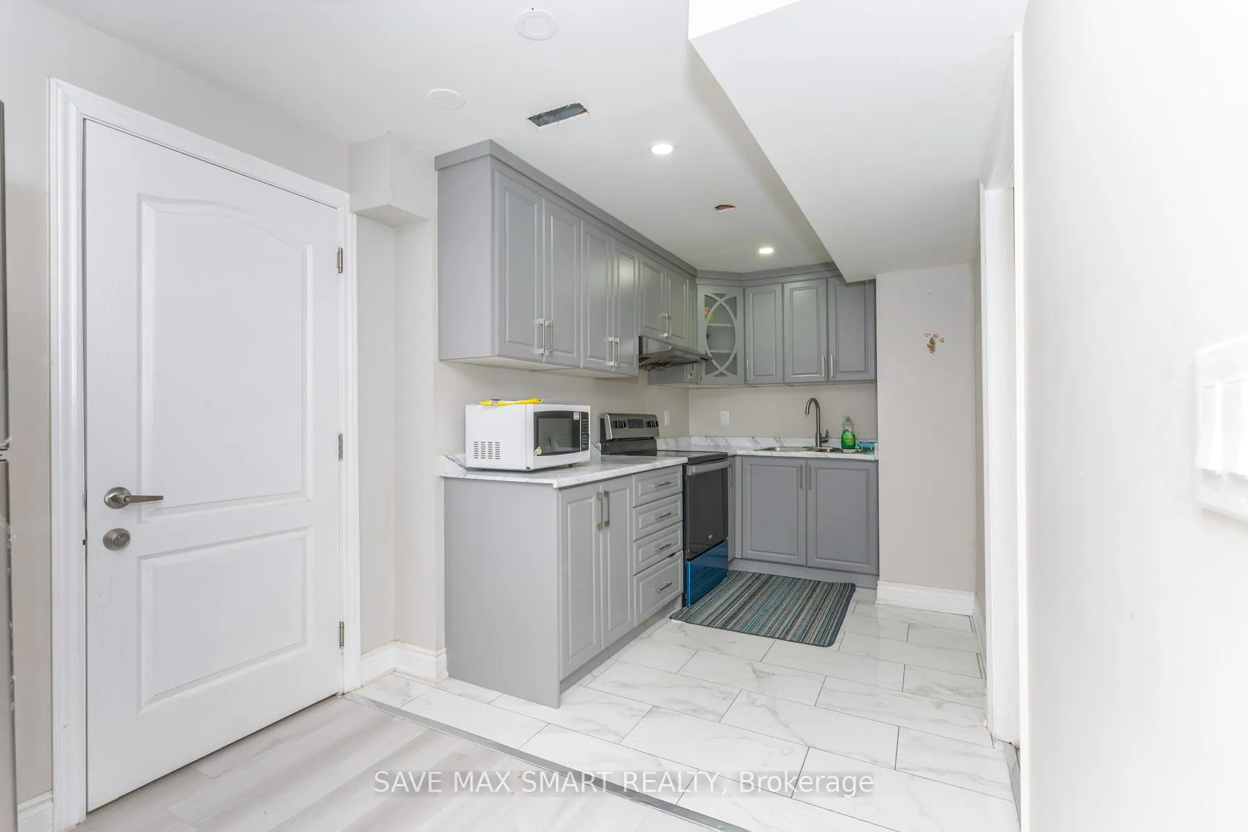 Photo 40 of 46 Canarvan Court, Brampton, Fletcher's Creek South — HOMEH