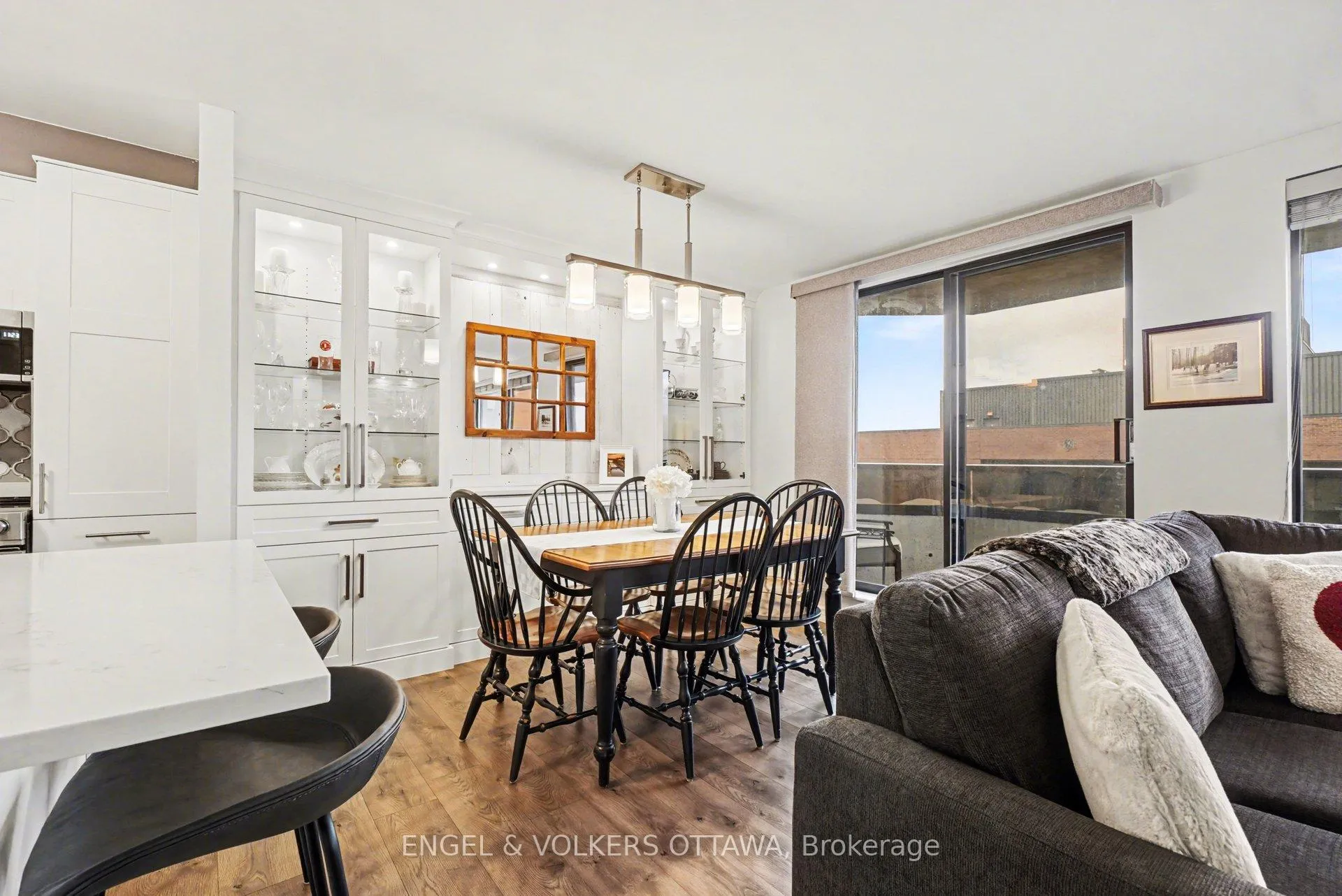 Photo 4 of Unit 2209, 470 Laurier Avenue W, Ottawa, Ottawa Centre — HOMEH