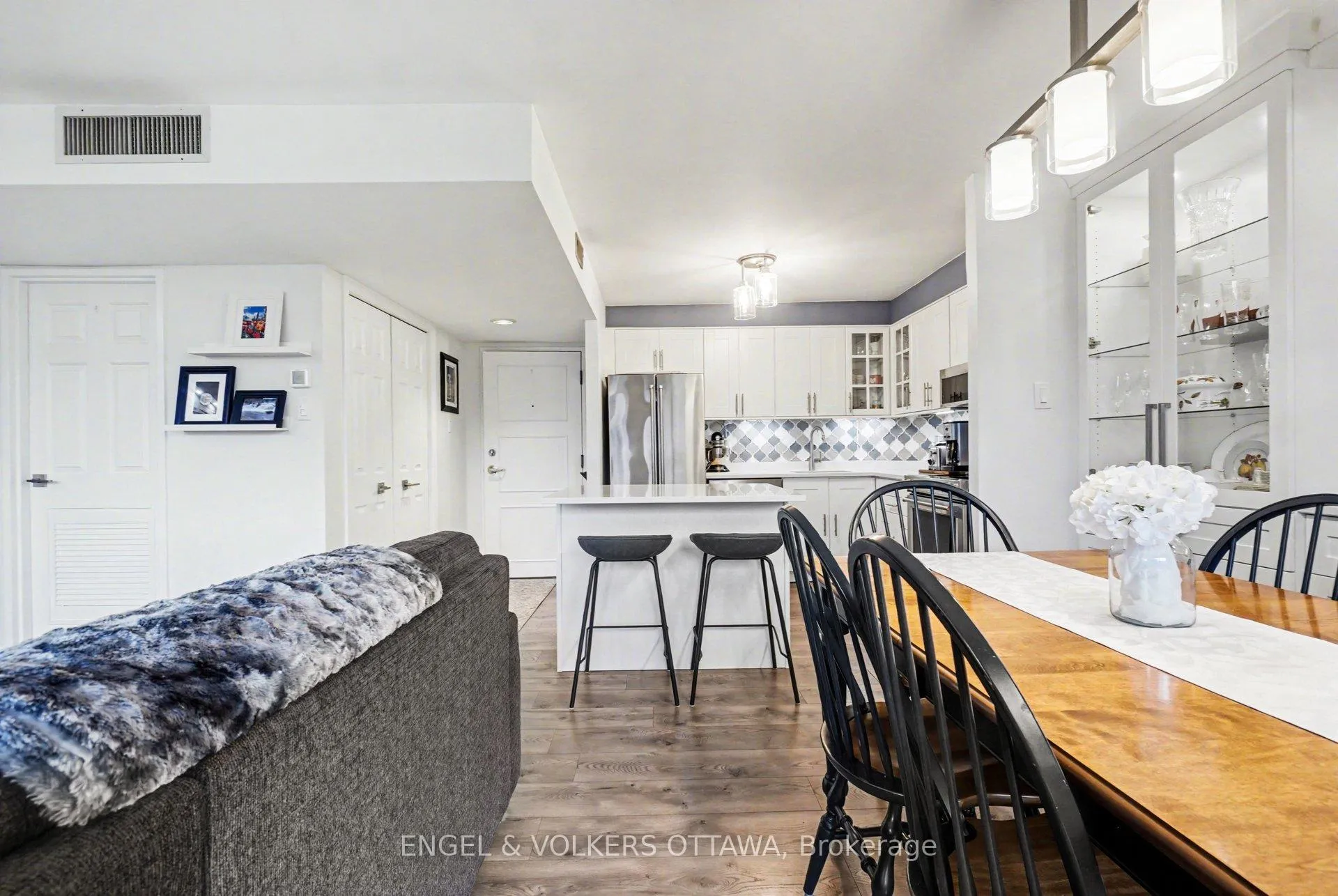 Photo 11 of Unit 2209, 470 Laurier Avenue W, Ottawa, Ottawa Centre — HOMEH