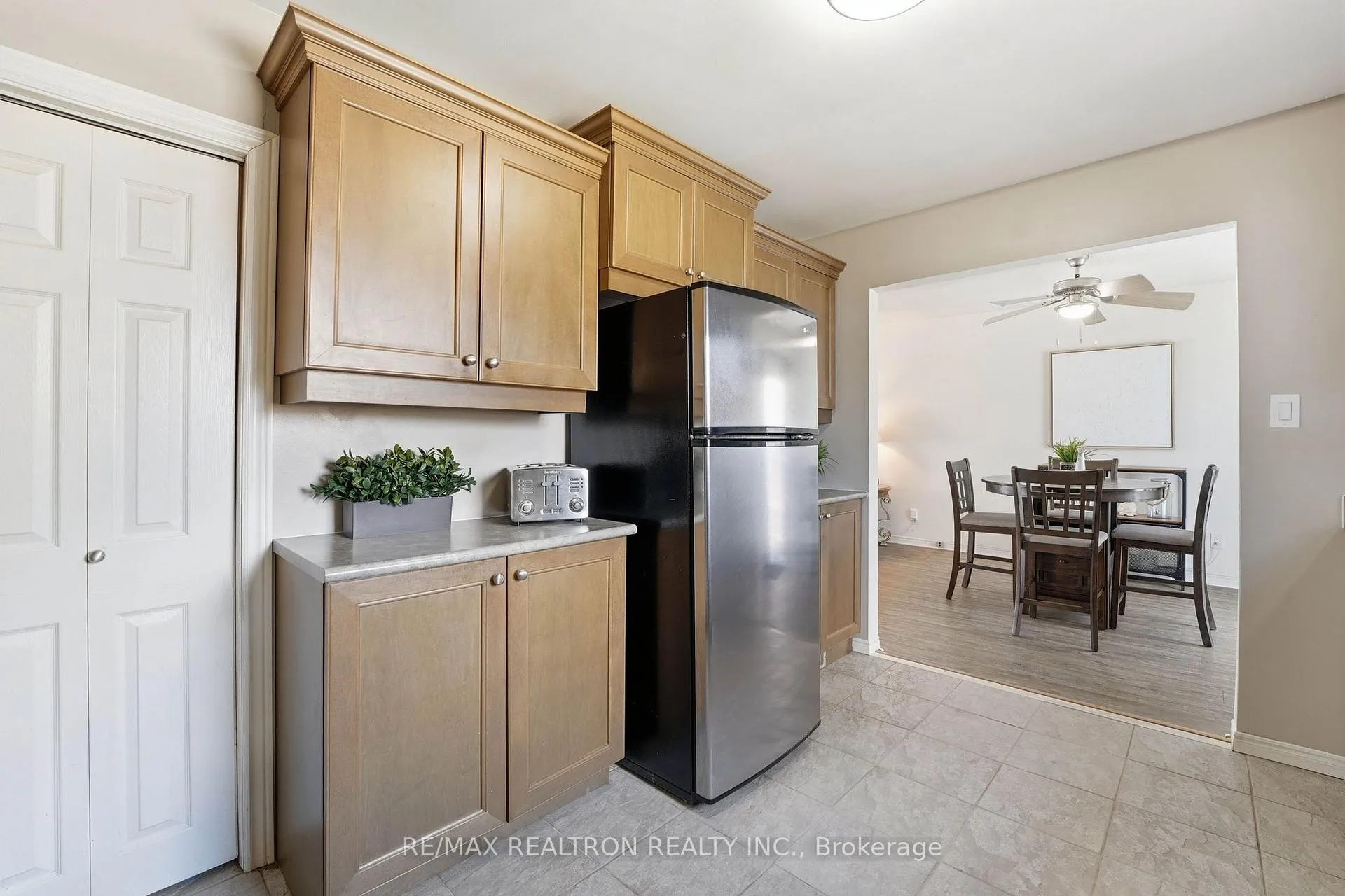 Photo 11 of 184 Silas Boulevard, Georgina, Keswick North — HOMEH
