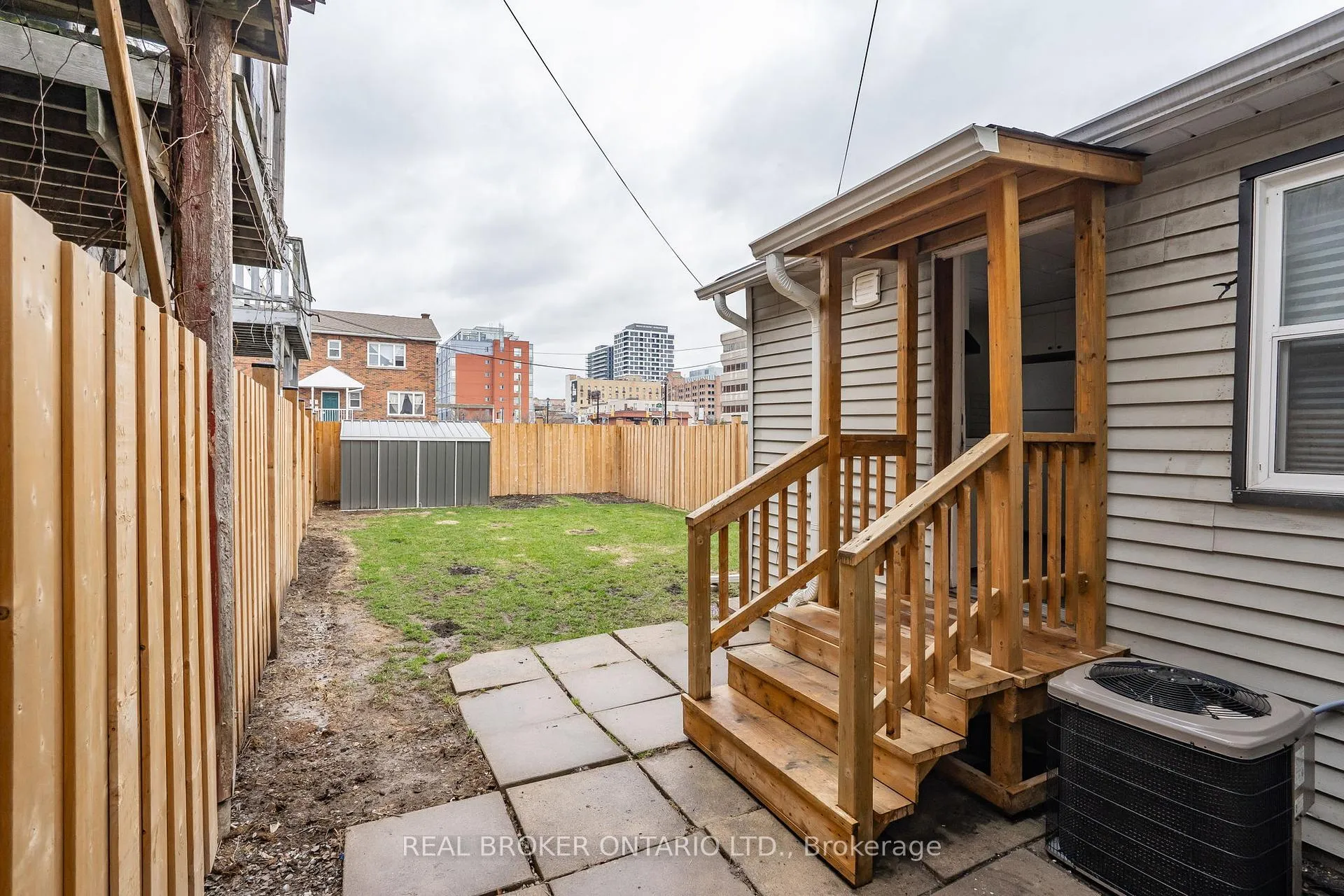 Photo 32 of 36 Bruce Street, Oshawa, Central — HOMEH