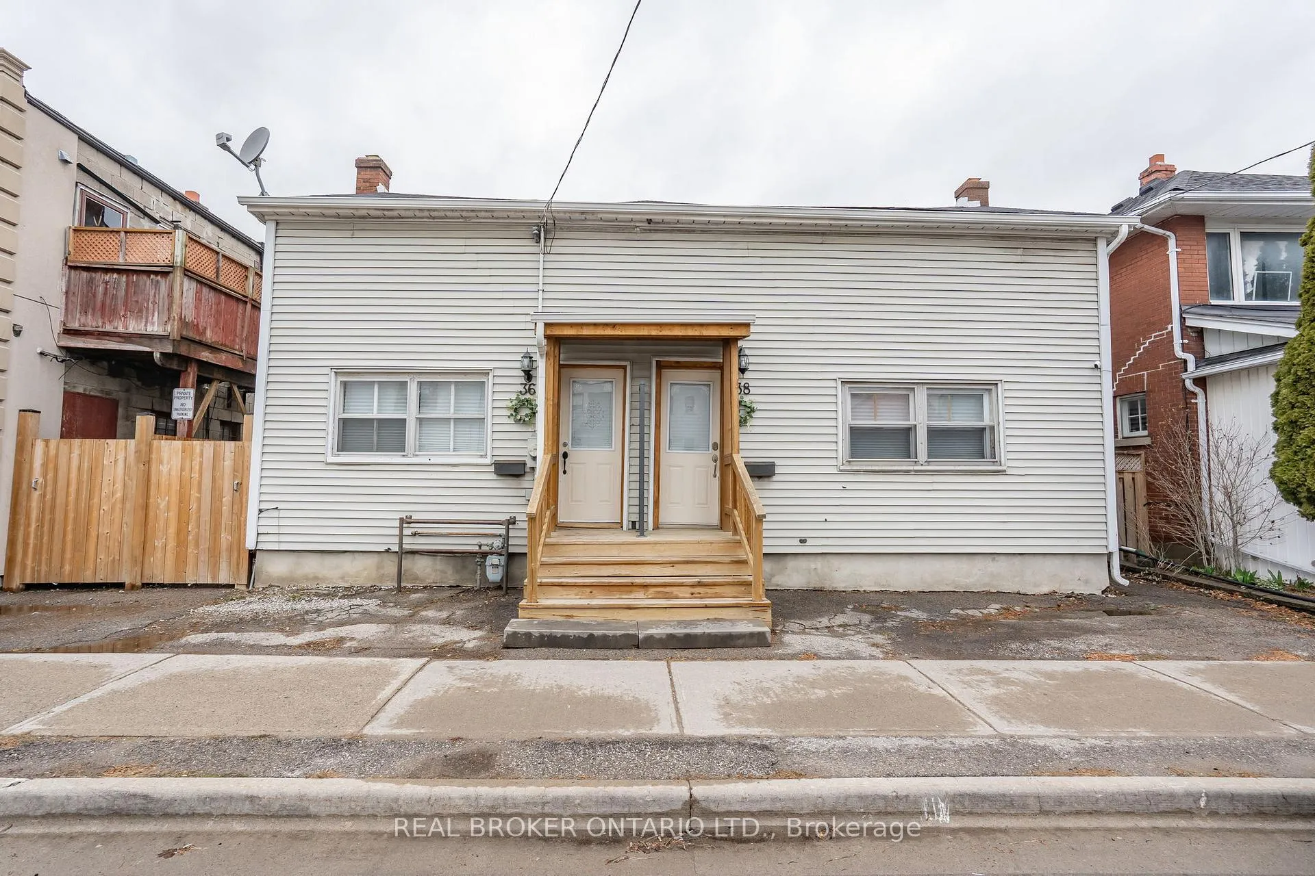 Photo 38 of 36 Bruce Street, Oshawa, Central — HOMEH
