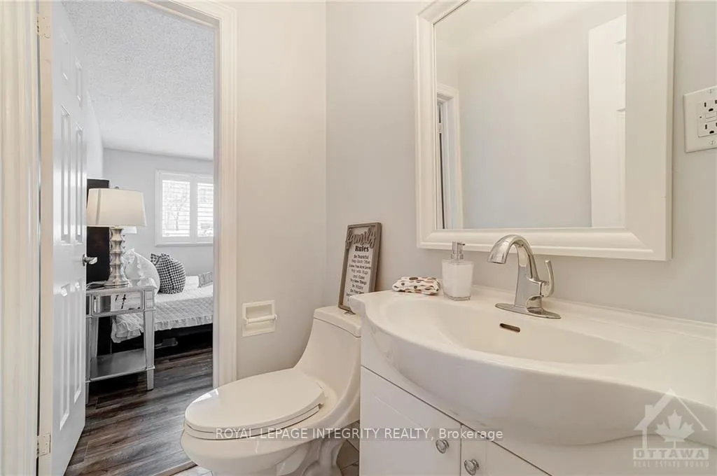 Photo 11 of Unit A, 2636 Hickson Crescent, Ottawa, Redwood Park — HOMEH