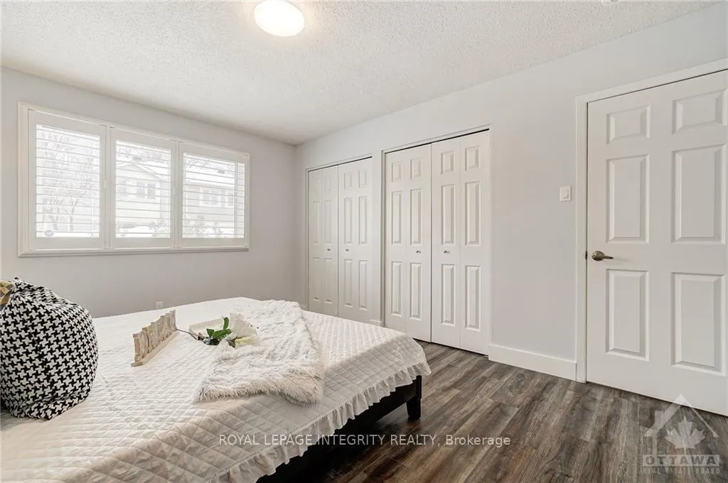 Photo 12 of Unit A, 2636 Hickson Crescent, Ottawa, Redwood Park — HOMEH