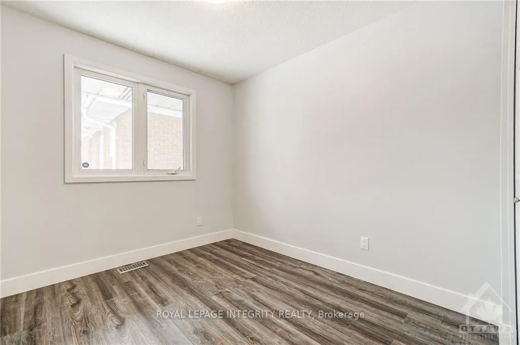 Photo 14 of Unit A, 2636 Hickson Crescent, Ottawa, Redwood Park — HOMEH