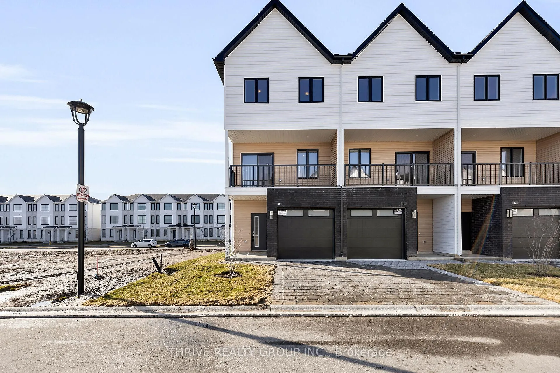 Photo 1 of Unit 68, 1595 Capri Crescent, London, North S — HOMEH