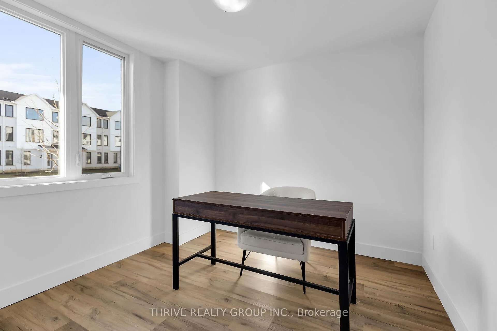 Photo 4 of Unit 68, 1595 Capri Crescent, London, North S — HOMEH