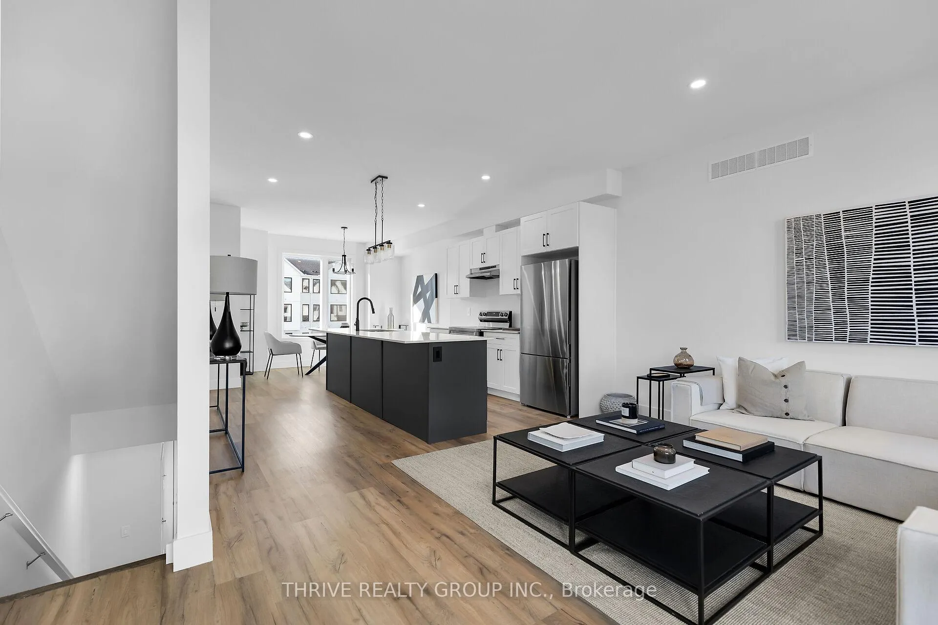 Photo 6 of Unit 68, 1595 Capri Crescent, London, North S — HOMEH