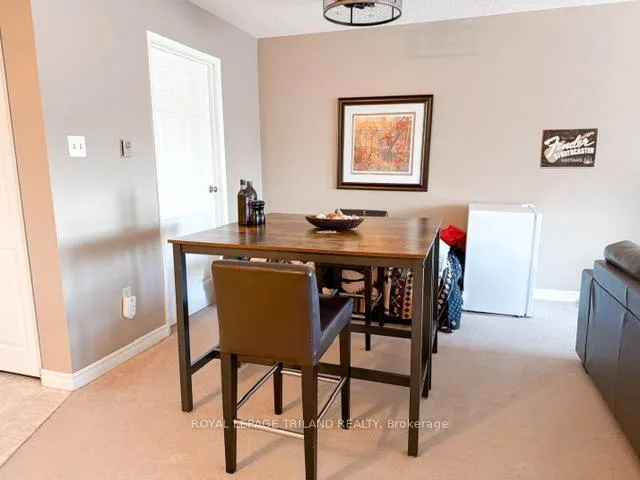 Photo 4 of Unit 322, 1 Jacksway Crescent, London, North G — HOMEH
