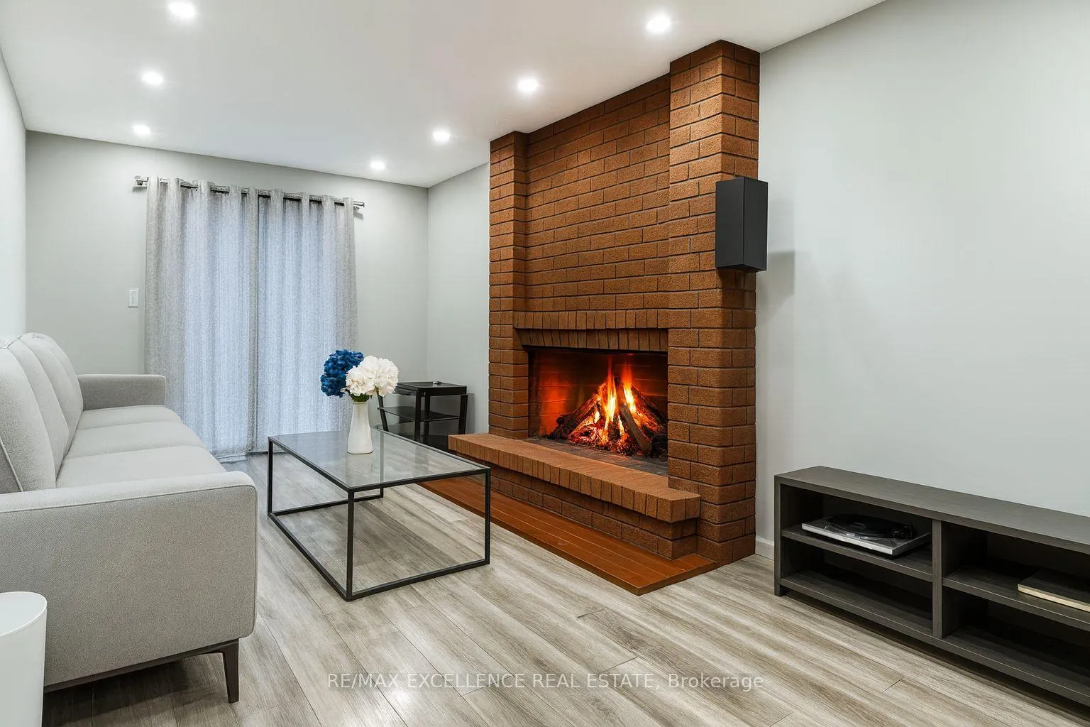 Photo 14 of 280 Hansen Road N, Brampton, Madoc — HOMEH