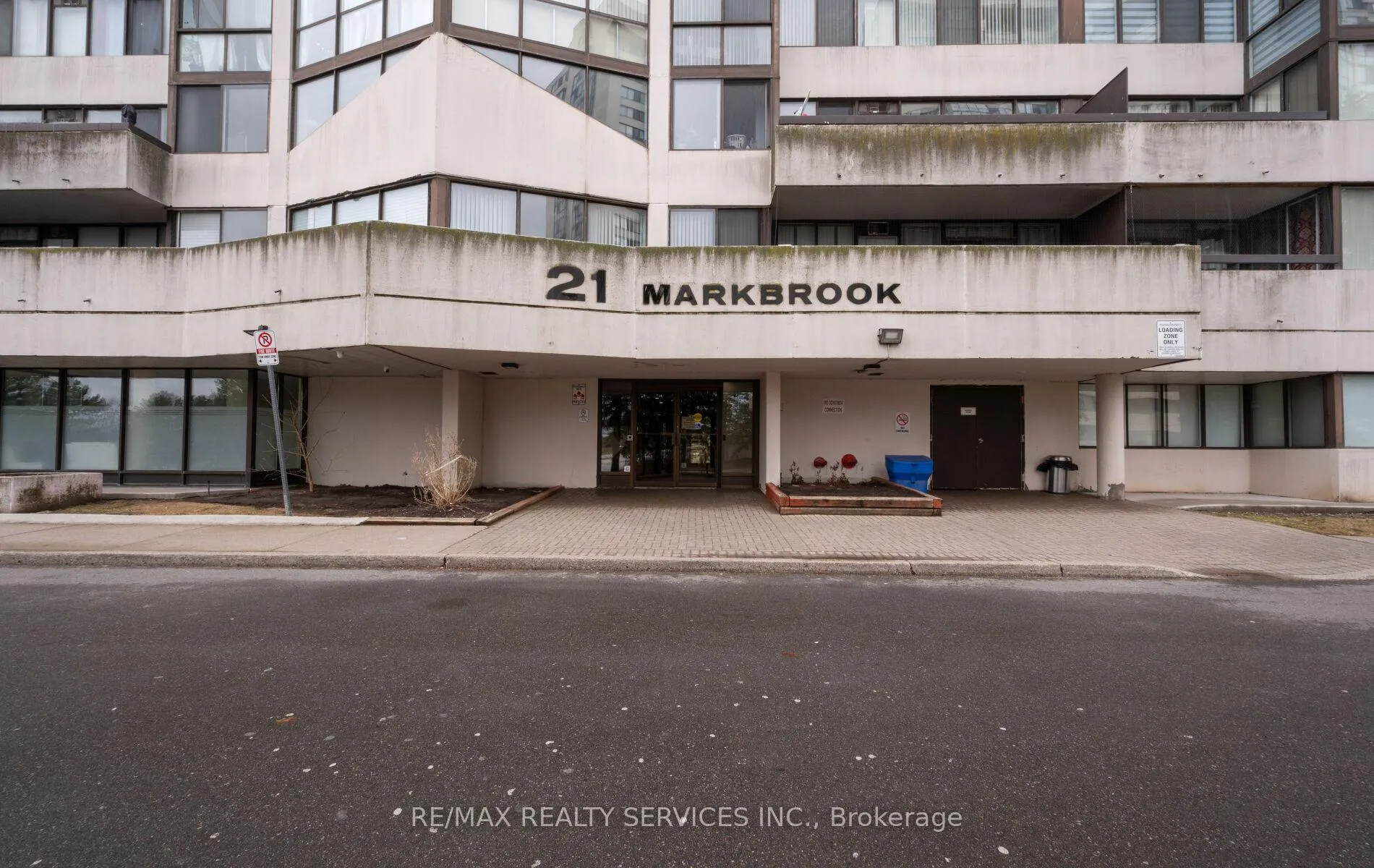 Photo 4 of Unit 506, 21 Markbrook Lane, Etobicoke, Mount Olive-Silverstone-Jamestown — HOMEH
