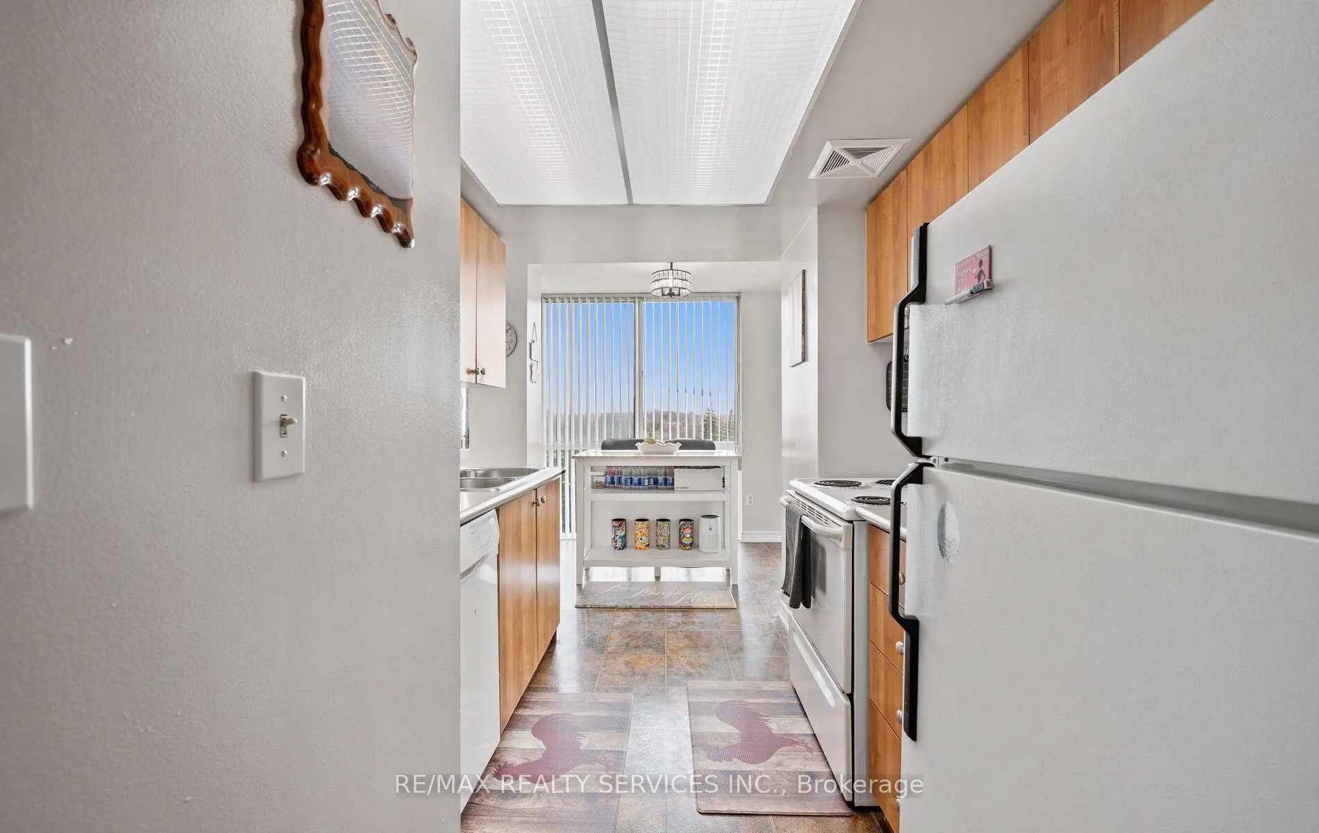 Photo 14 of Unit 506, 21 Markbrook Lane, Etobicoke, Mount Olive-Silverstone-Jamestown — HOMEH