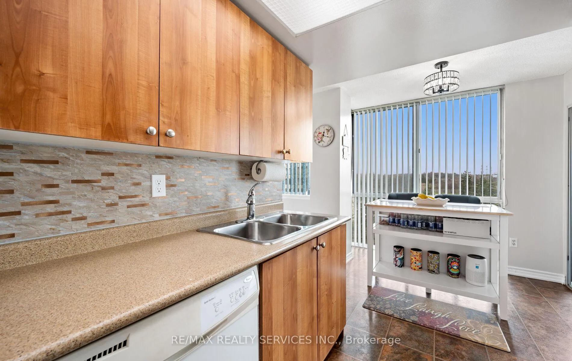 Photo 16 of Unit 506, 21 Markbrook Lane, Etobicoke, Mount Olive-Silverstone-Jamestown — HOMEH